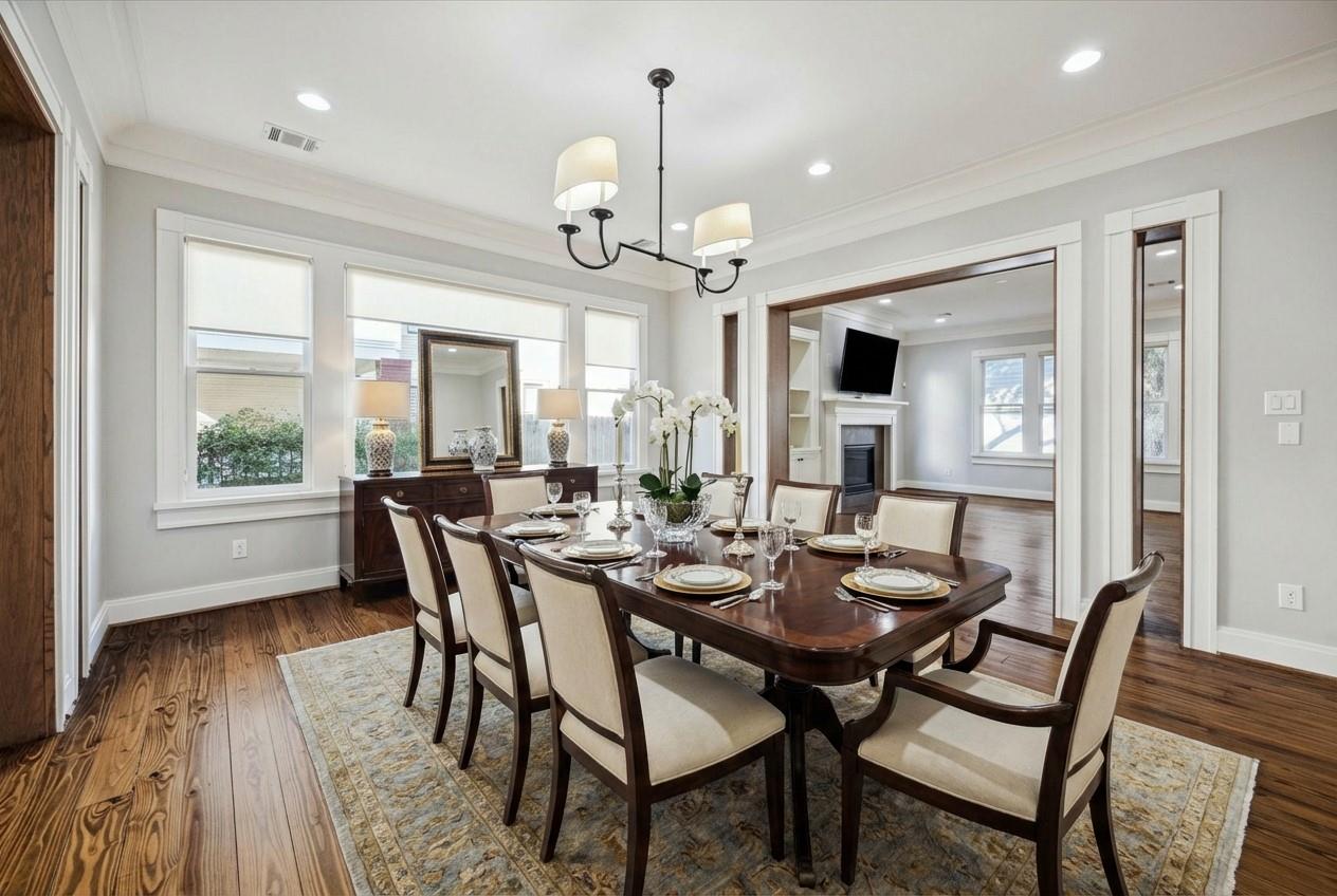 1226 Heights Boulevard