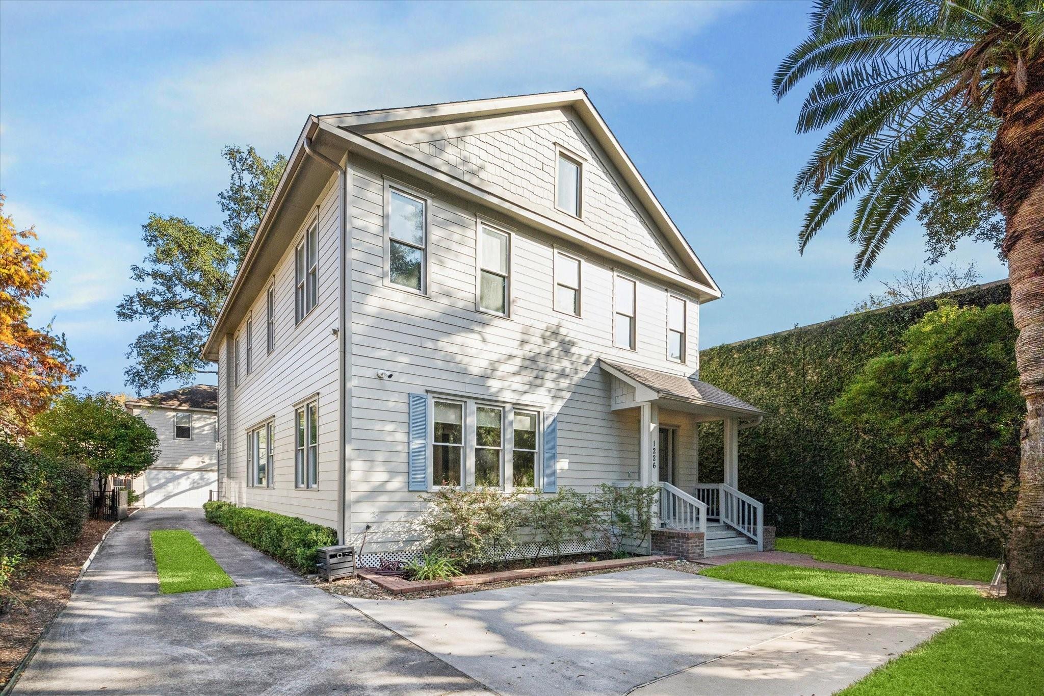 1226 Heights Boulevard