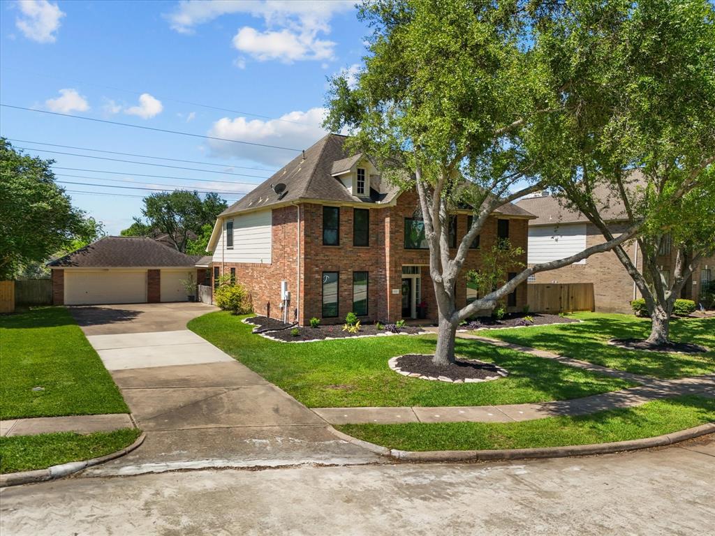 1223 Hawkhill Drive
