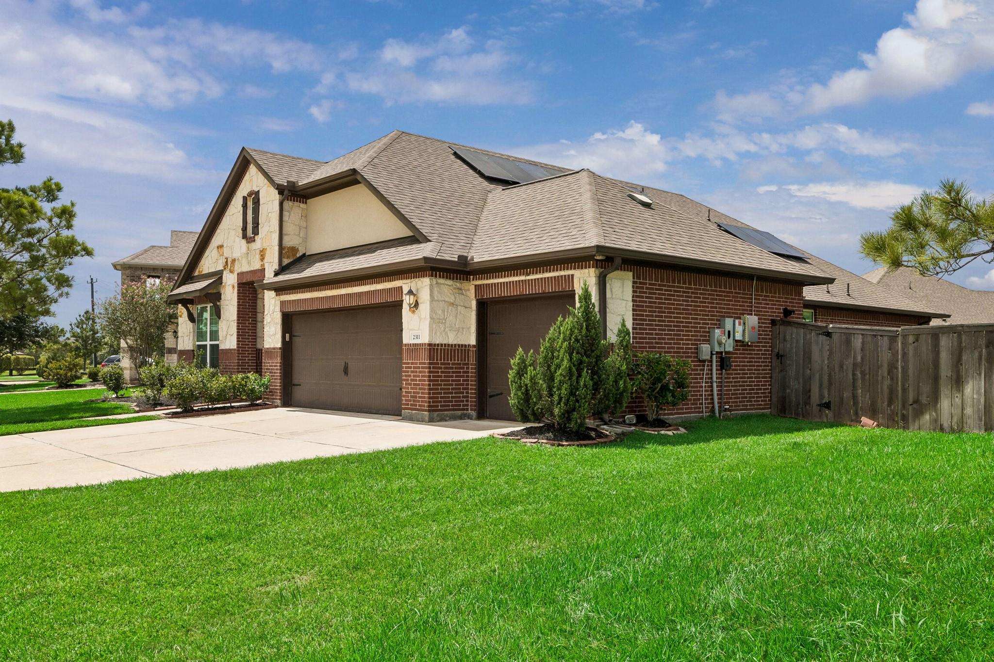 2311 Barrington Field Lane