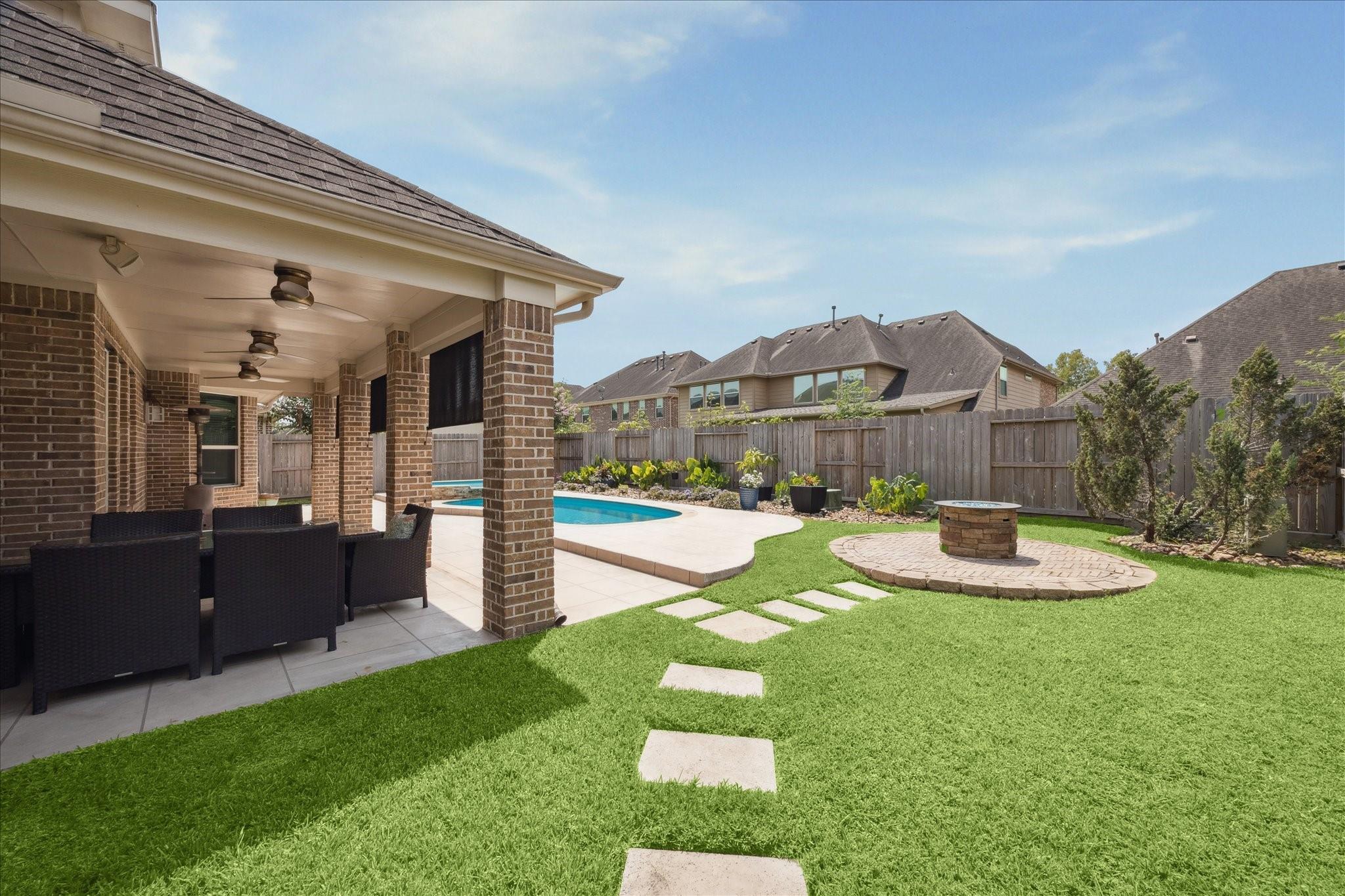 1111 Sydney Lane