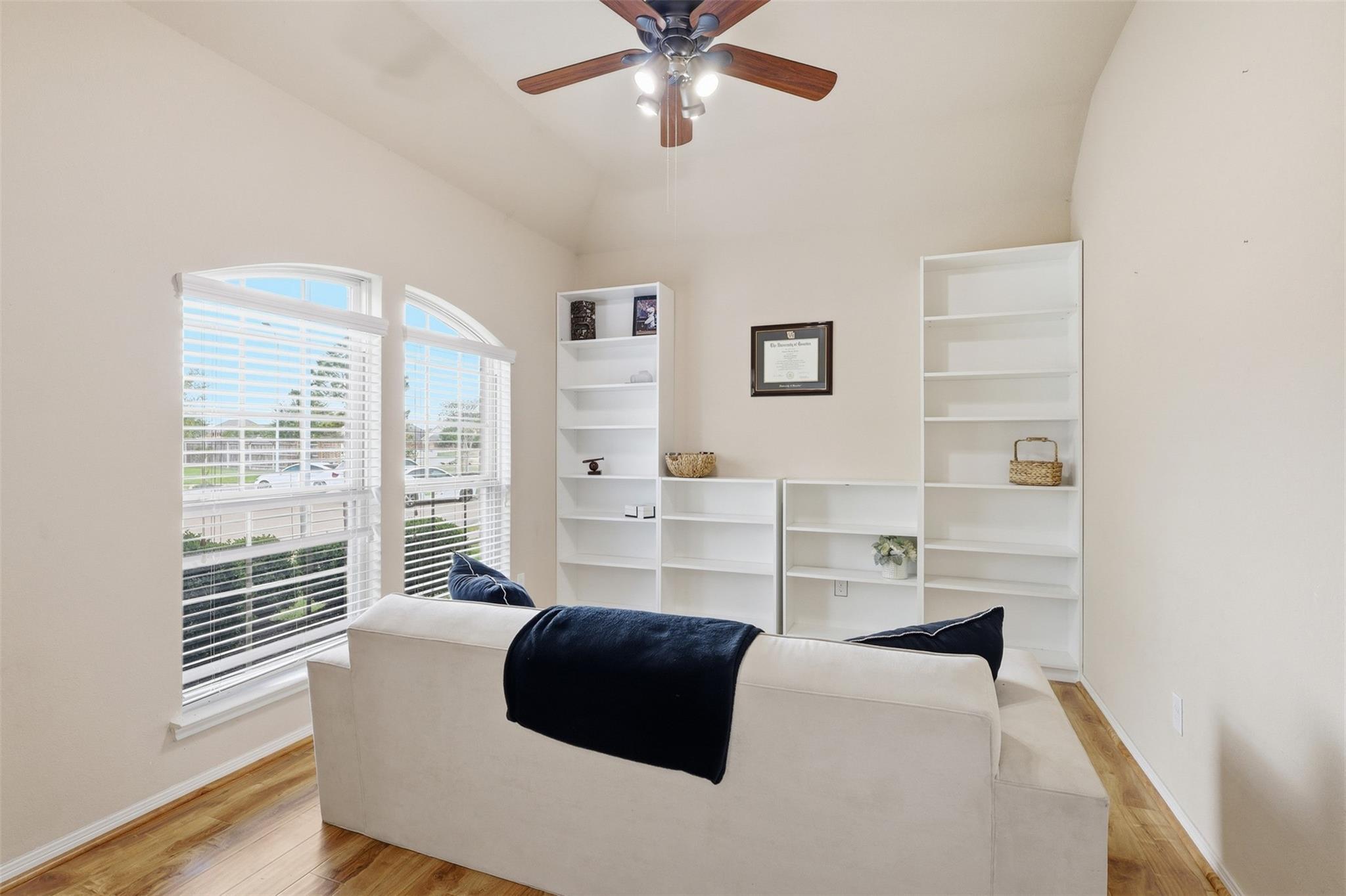 23207 Verona View Lane