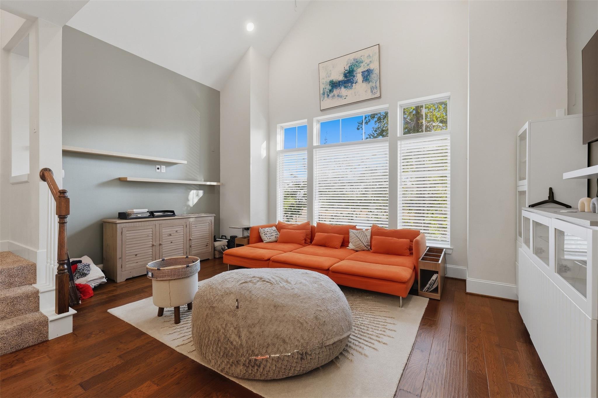 1816 Dennis Street
