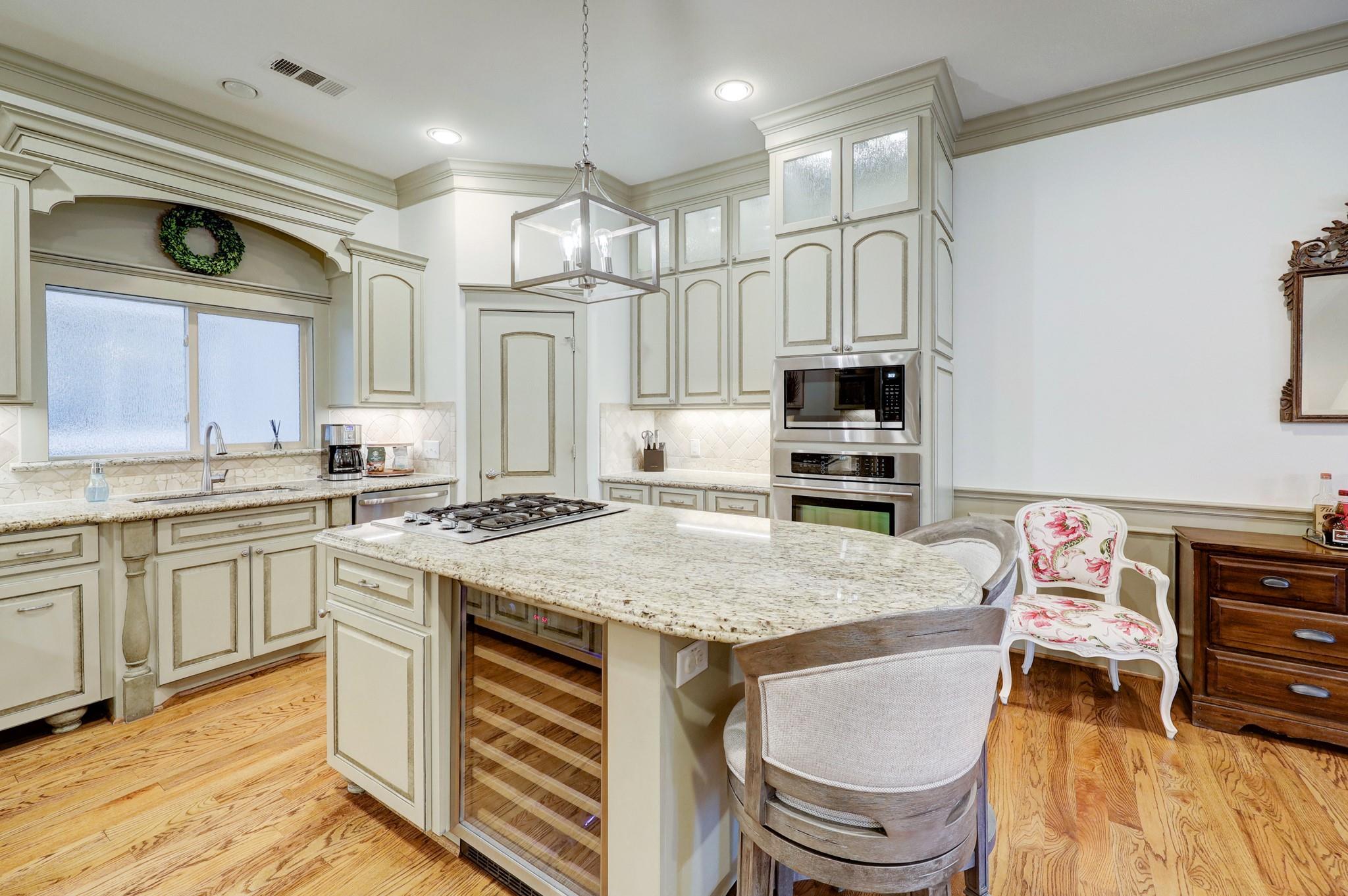 514 Cortlandt Street # D