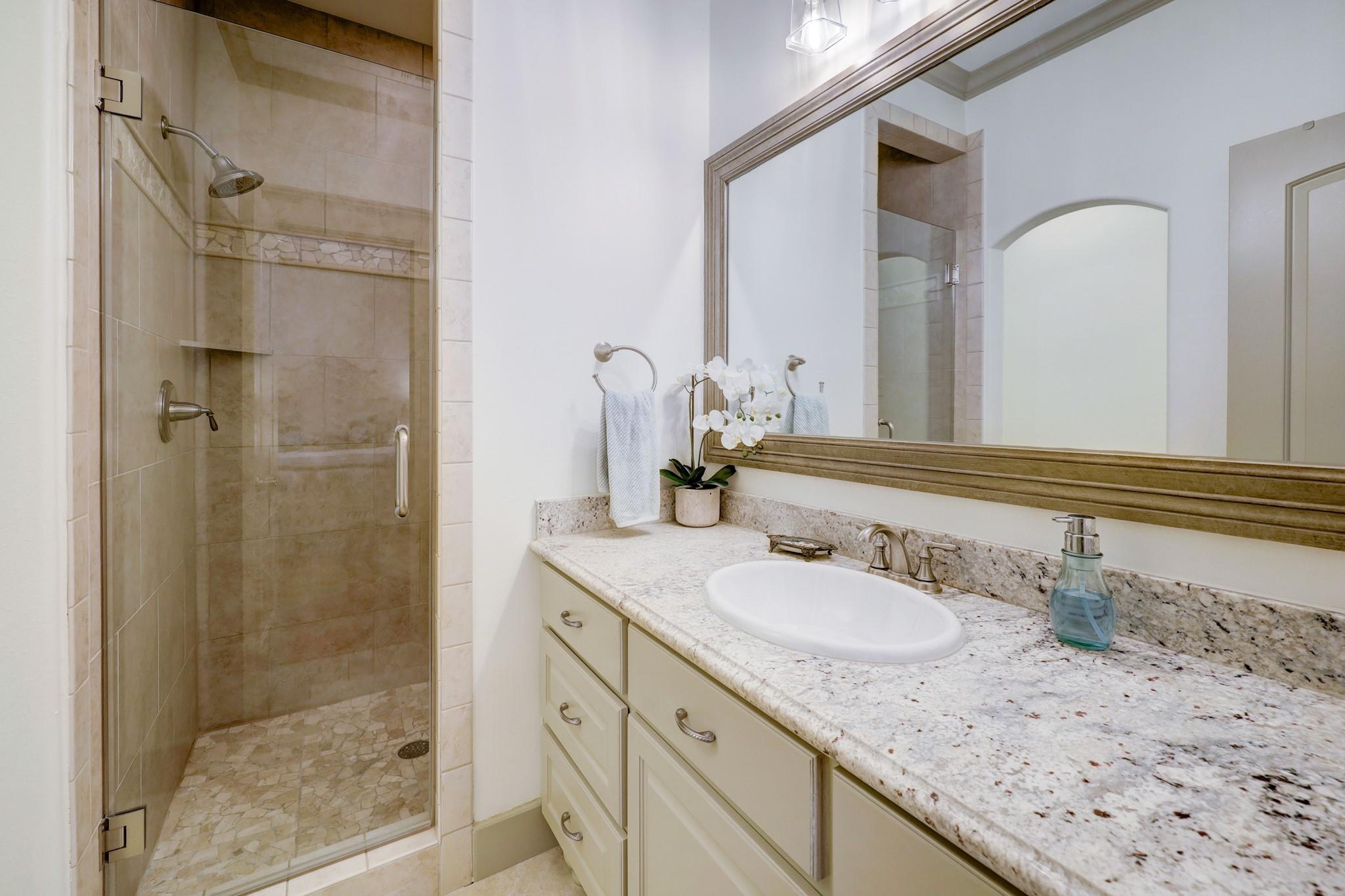 514 Cortlandt Street # D