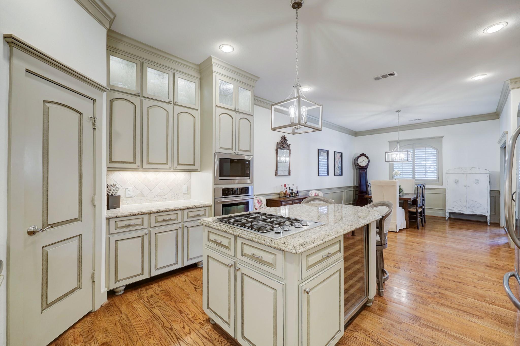 514 Cortlandt Street # D