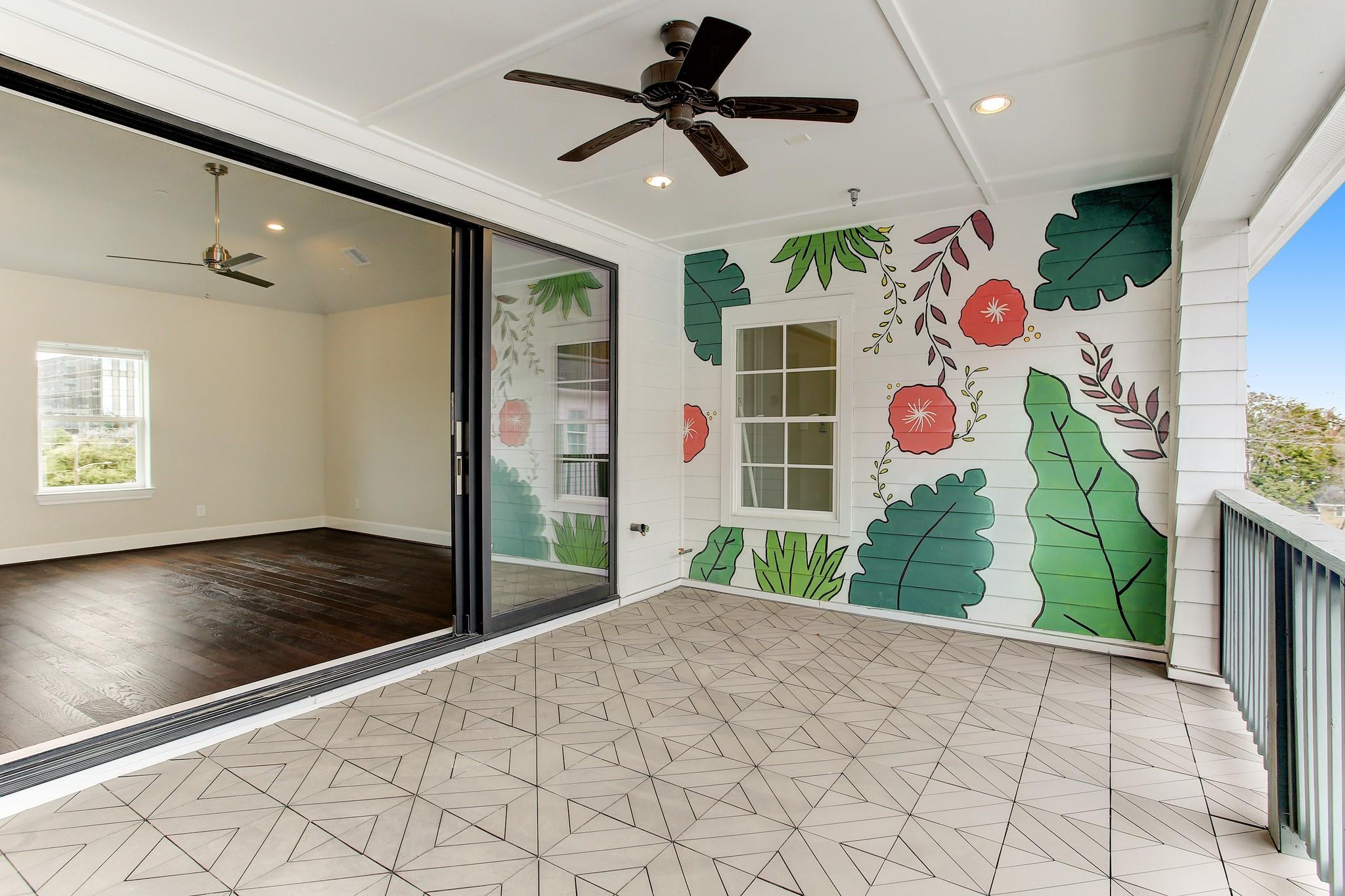 324 W 20th Street
