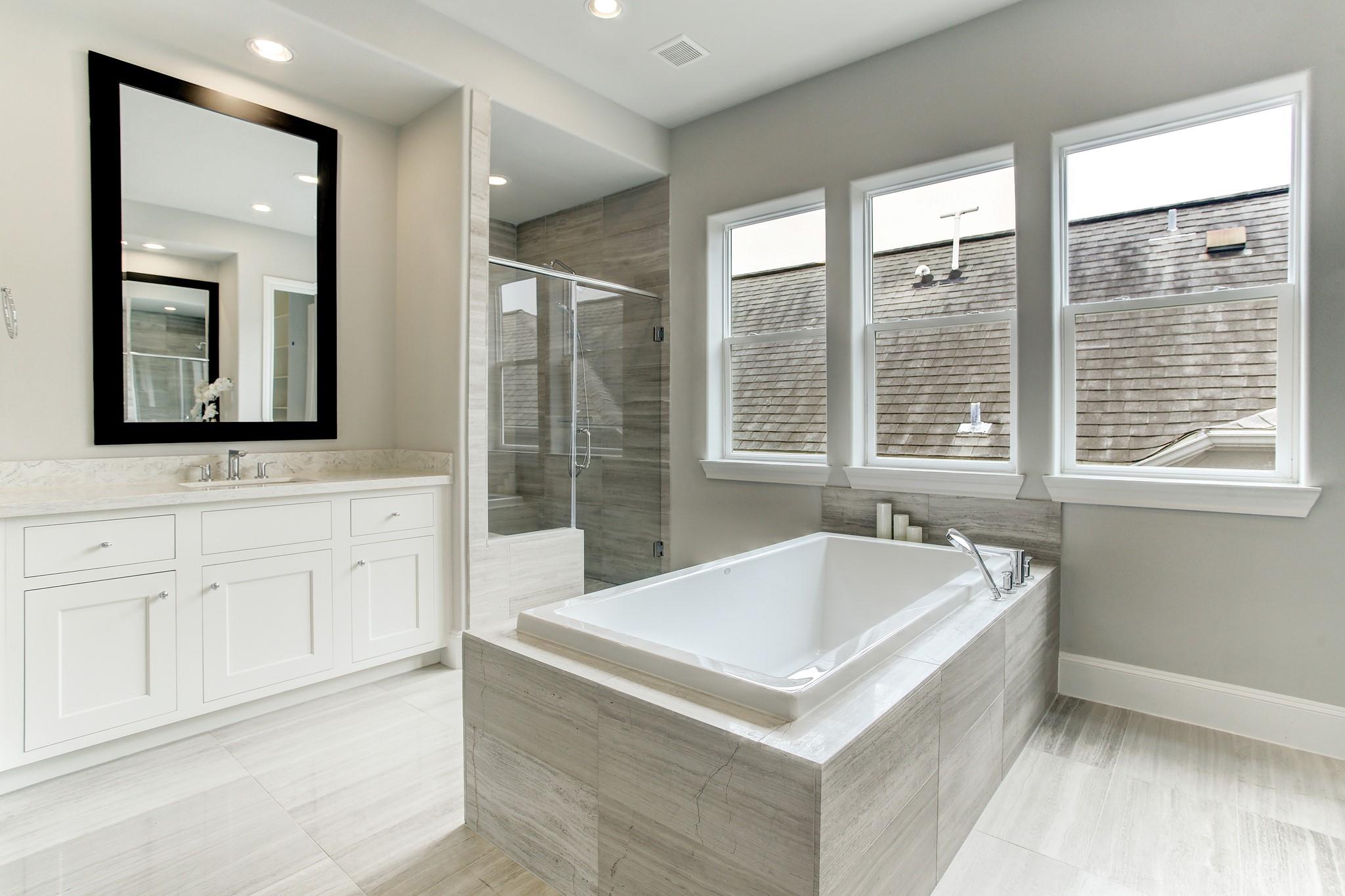 324 W 20th Street