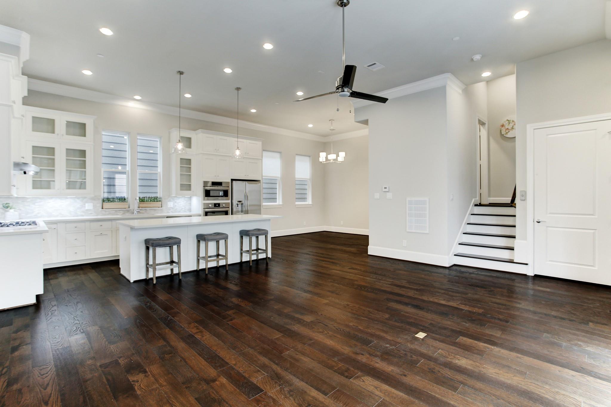 324 W 20th Street