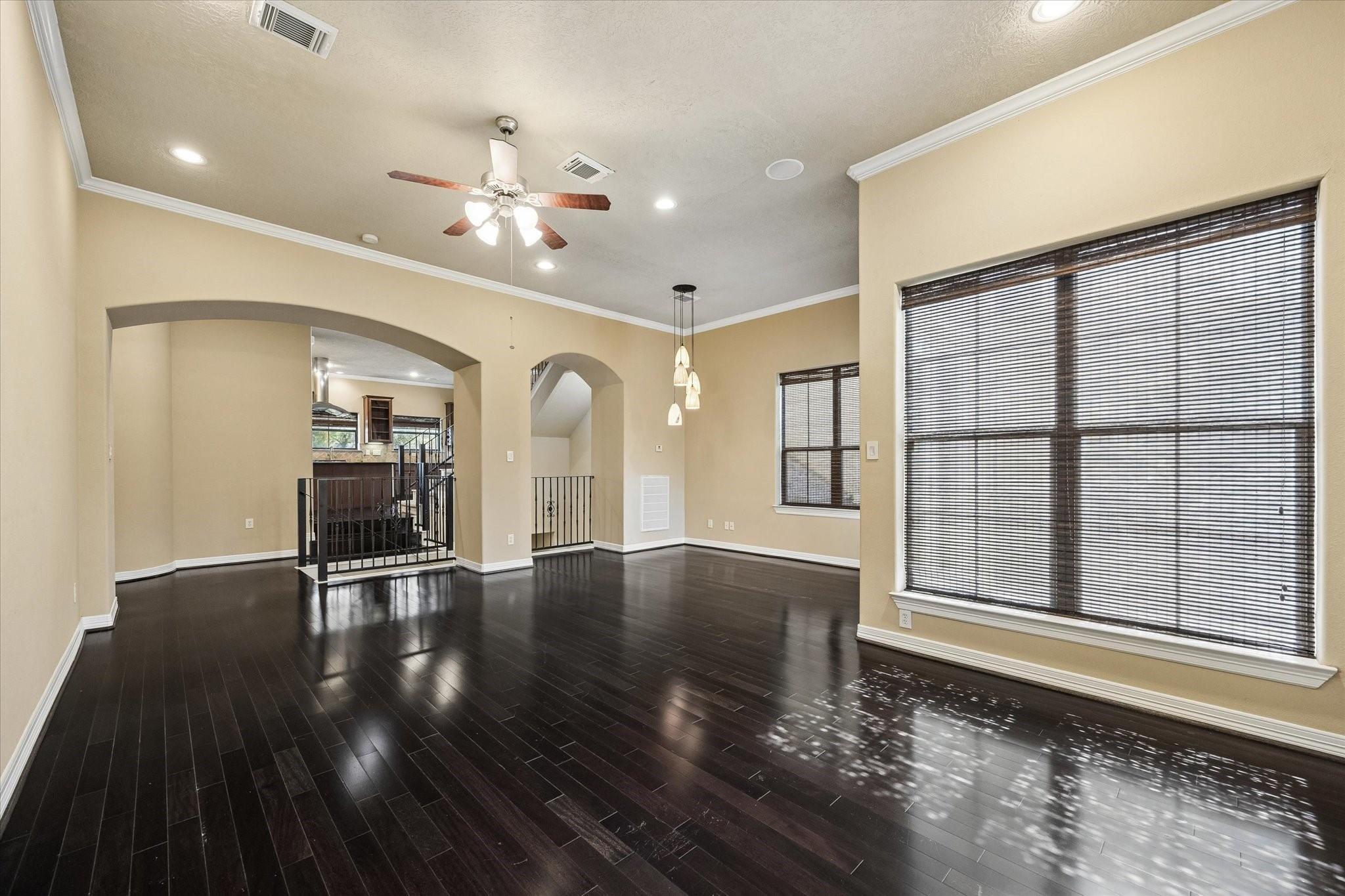 2041 W 14th 1/2 Street