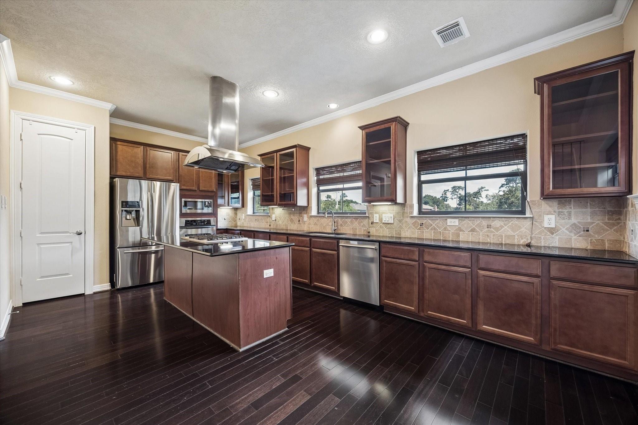 2041 W 14th 1/2 Street