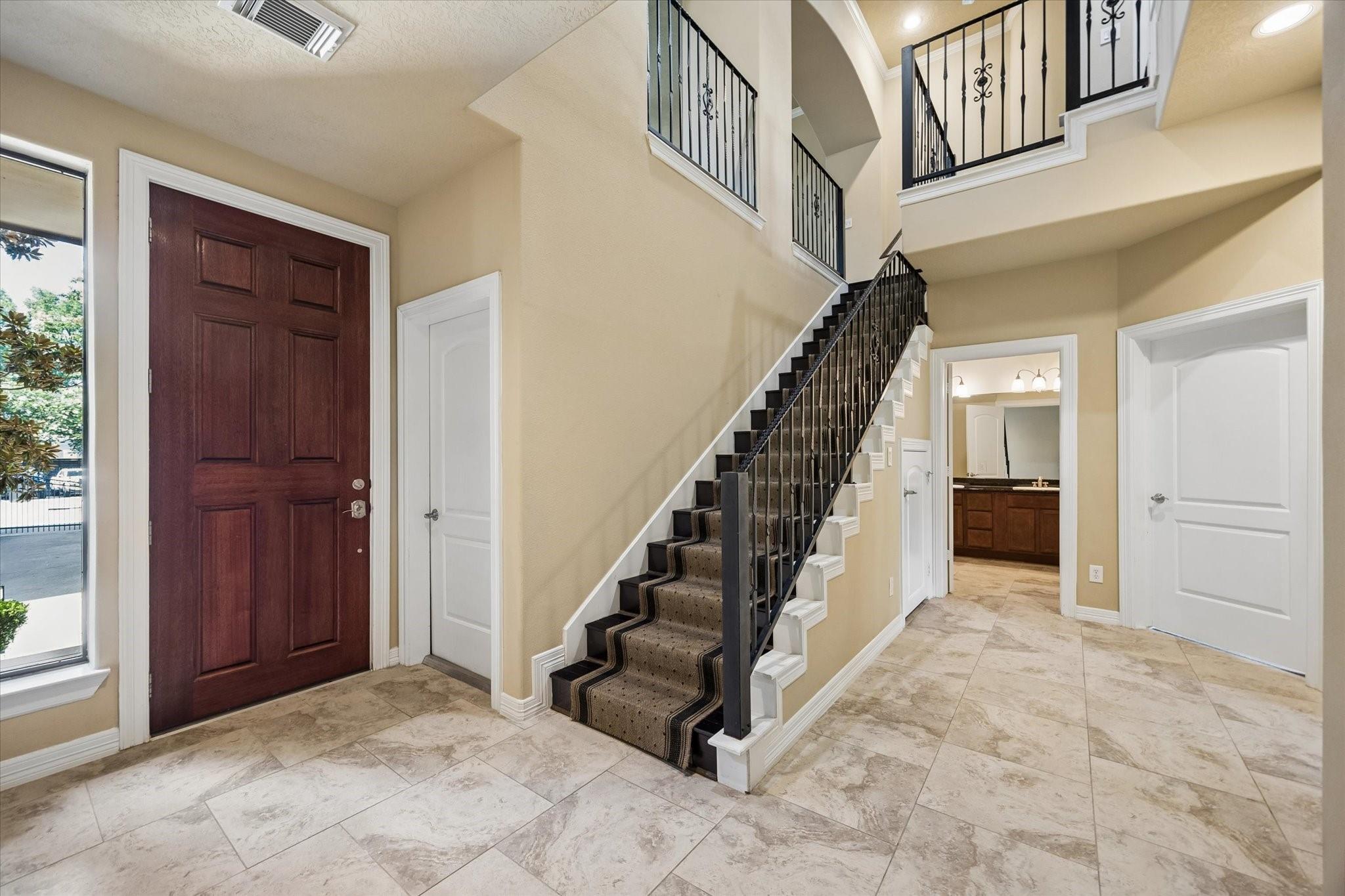 2041 W 14th 1/2 Street