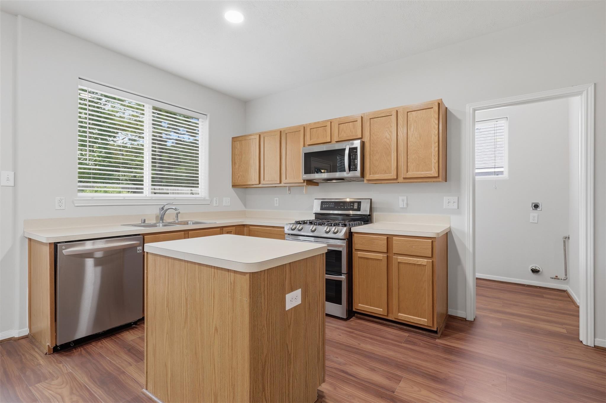 723 Slate Valley Lane