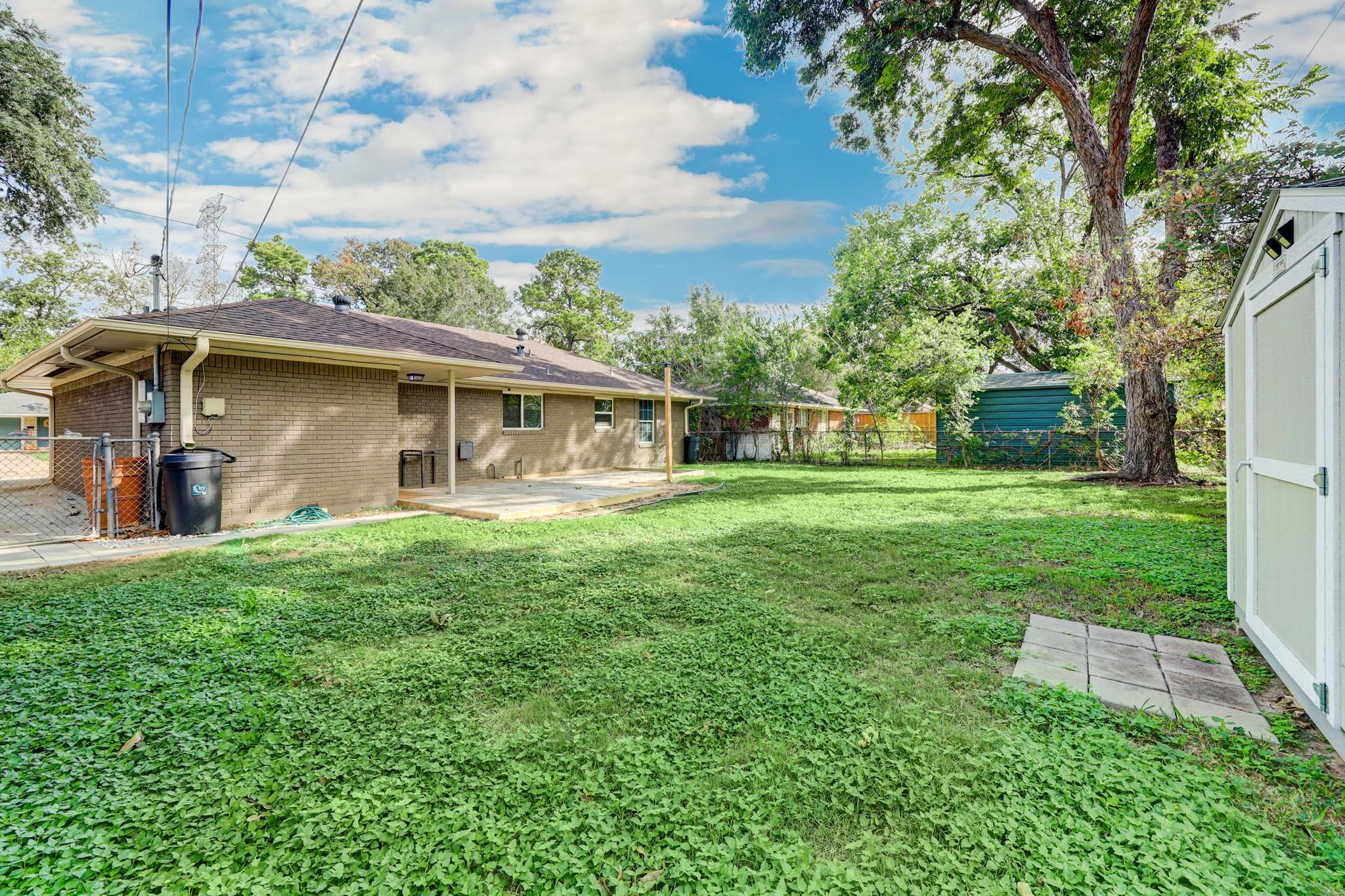 2207 Stonecrest Drive