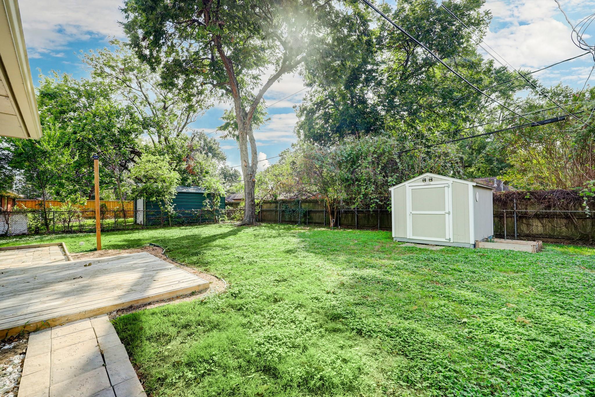 2207 Stonecrest Drive