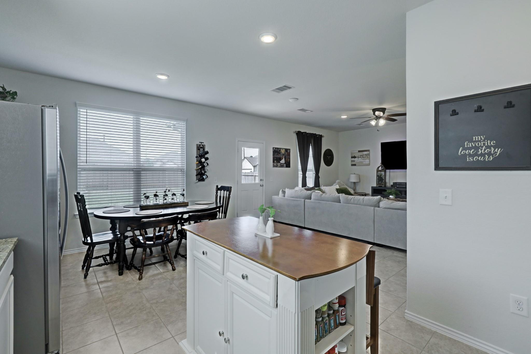 25735 Royal Catchfly Road