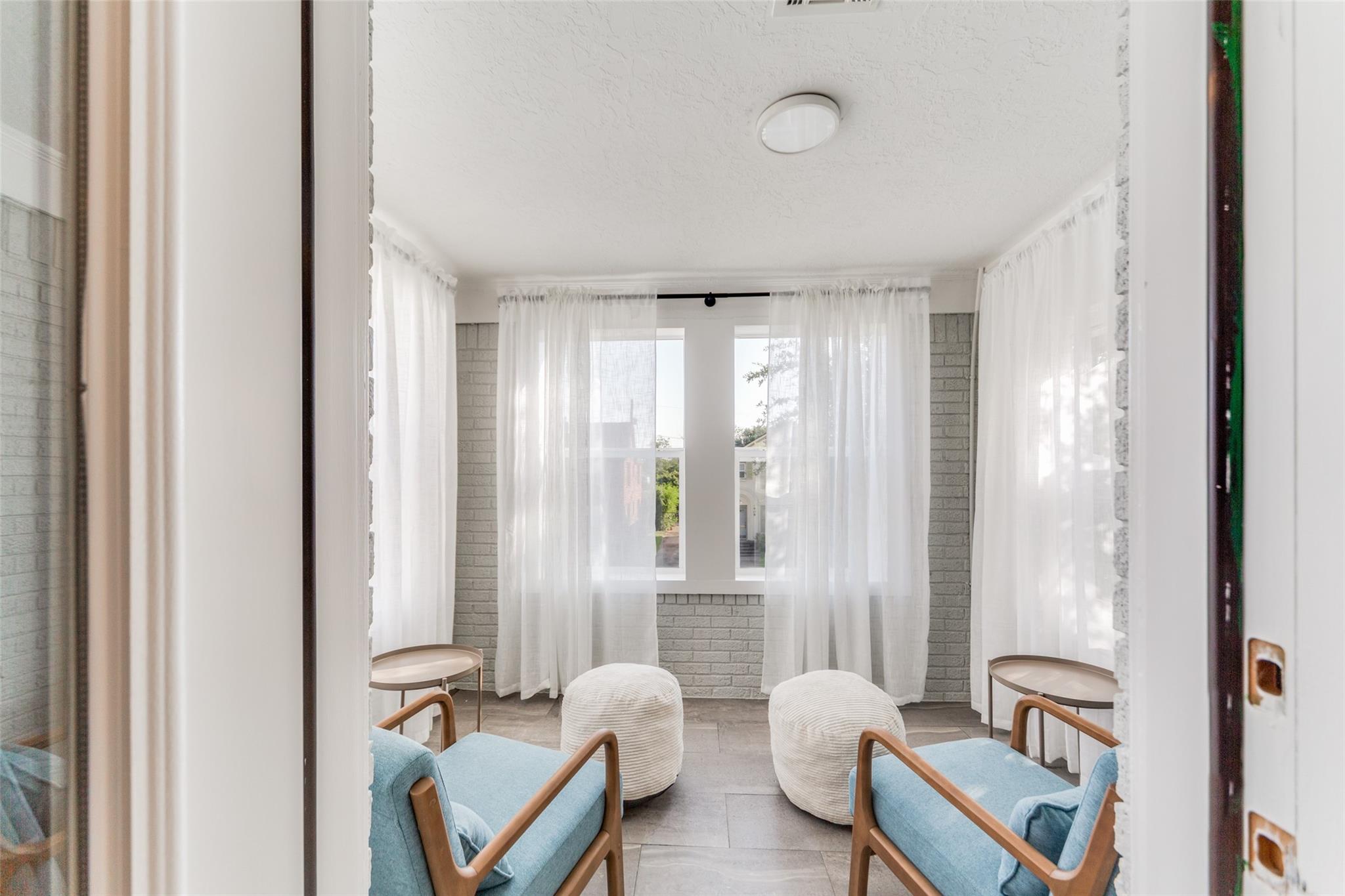 2410 Truxillo Street