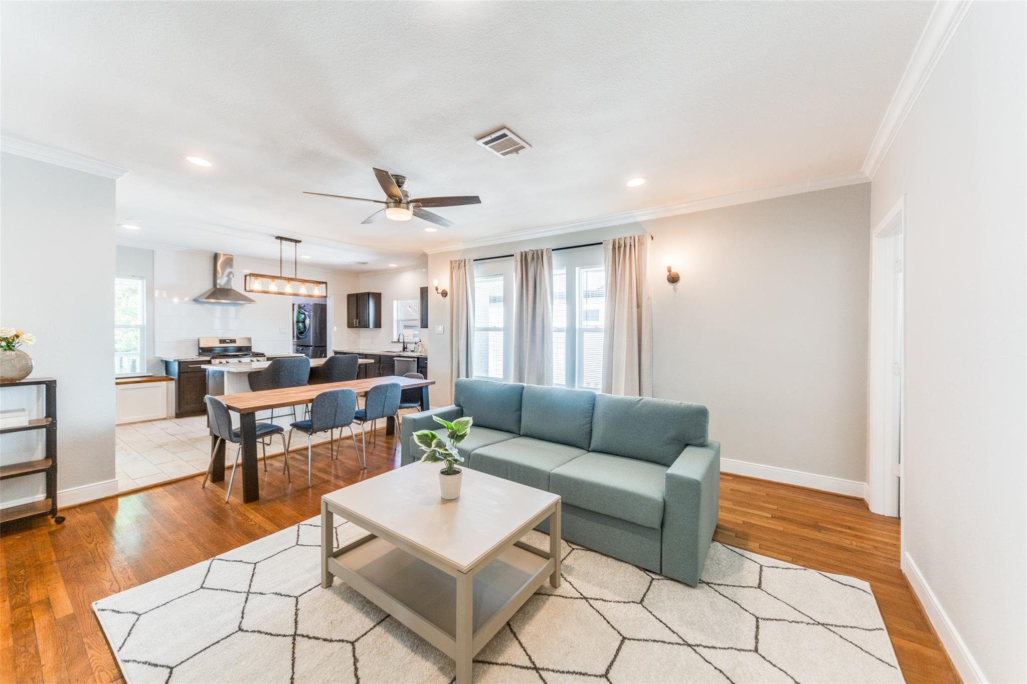 2410 Truxillo Street