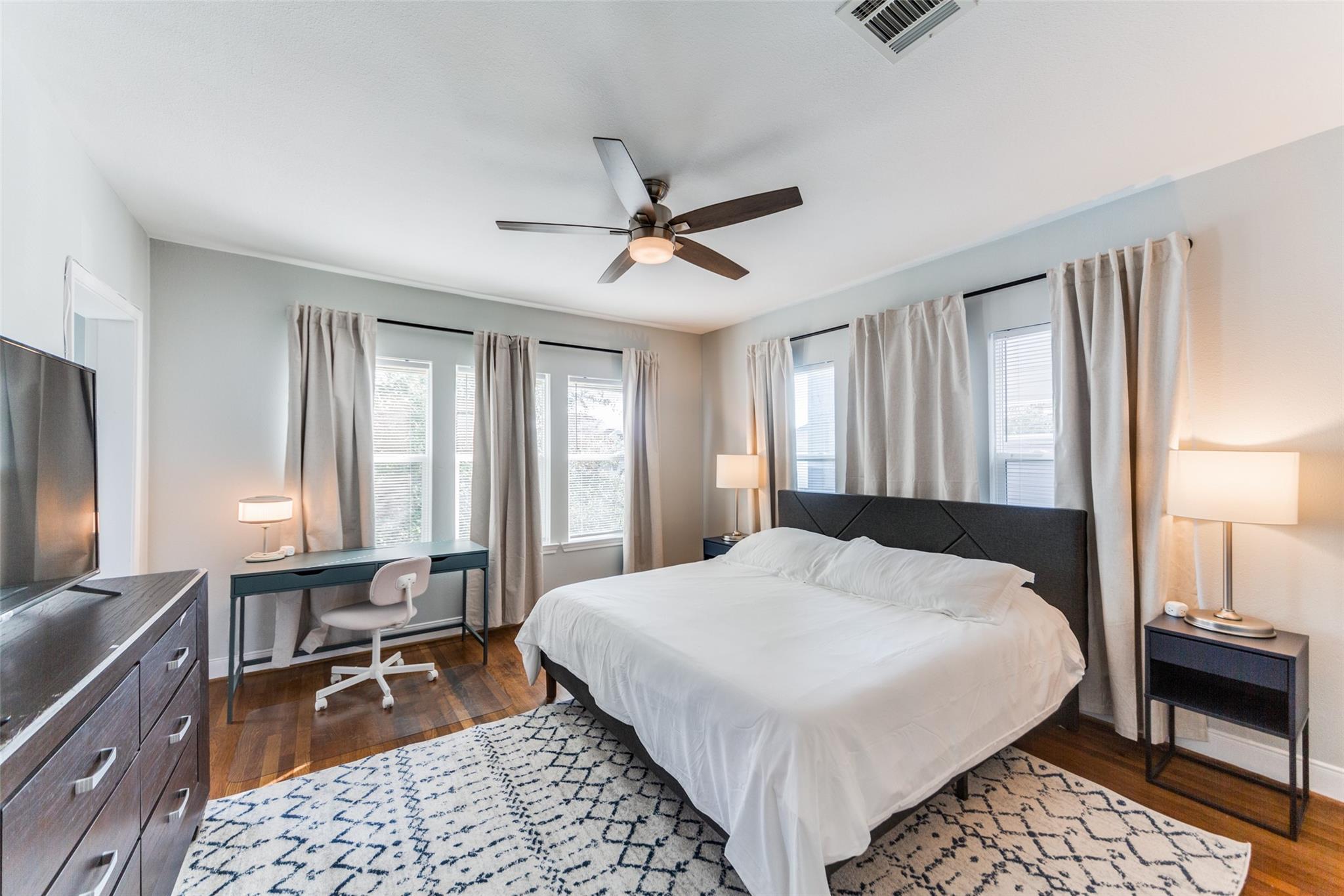 2410 Truxillo Street