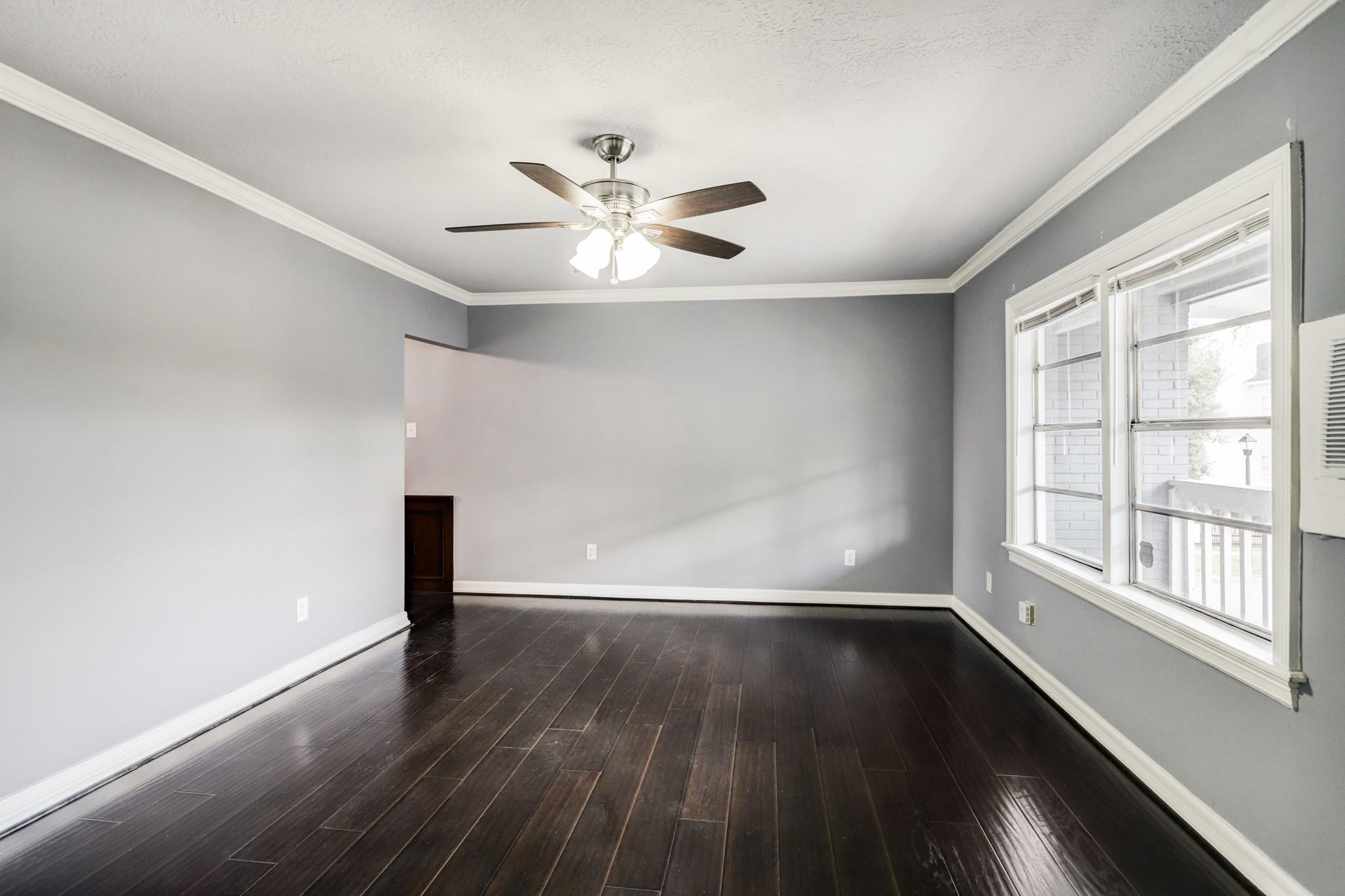 731 Columbia Street # 3
