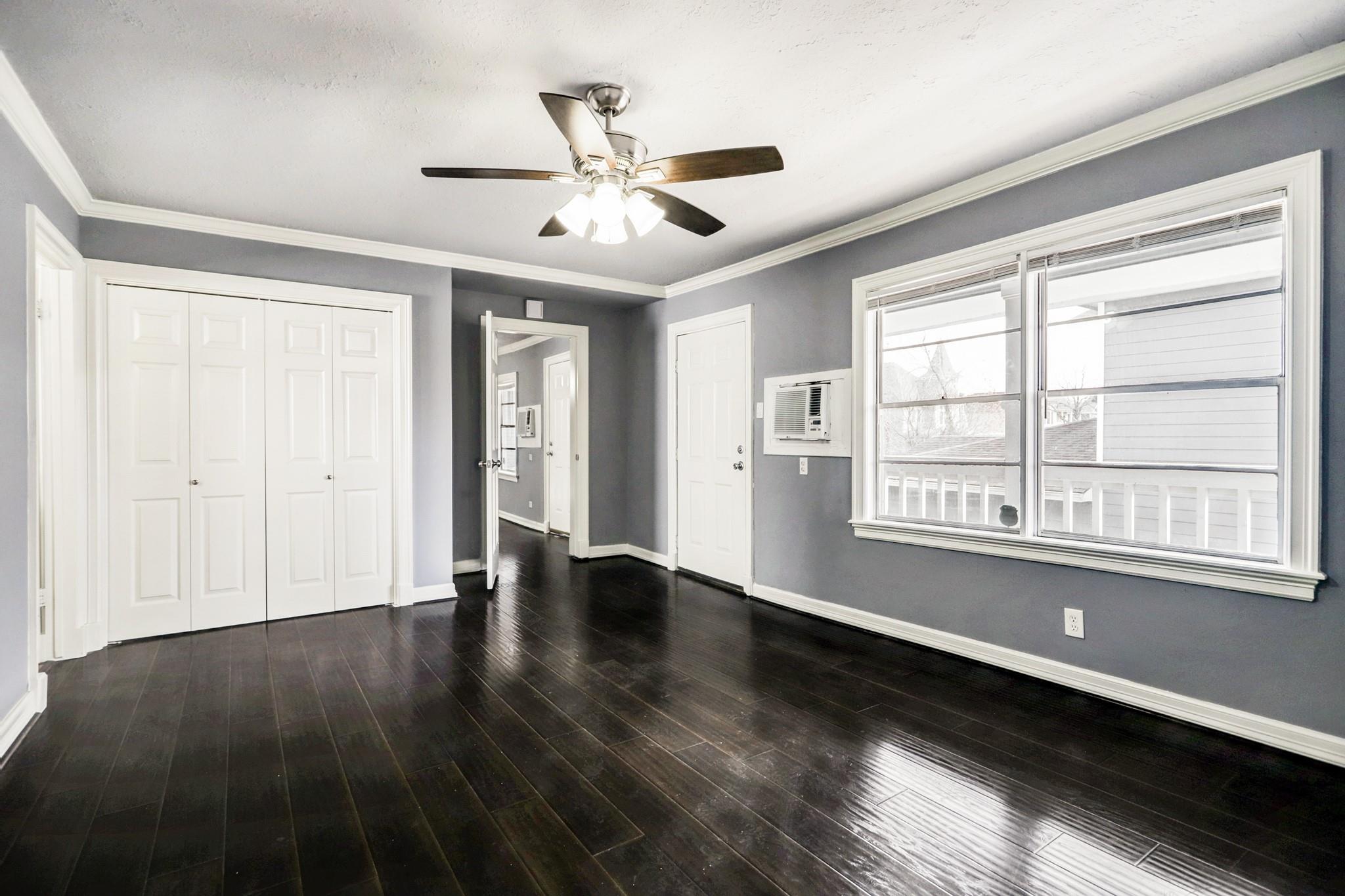 731 Columbia Street # 3