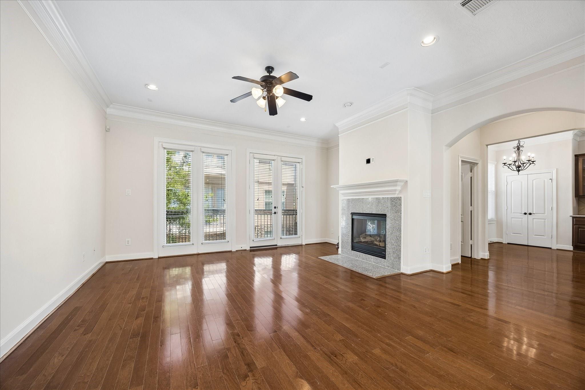 6001 Truro Street Unit: E