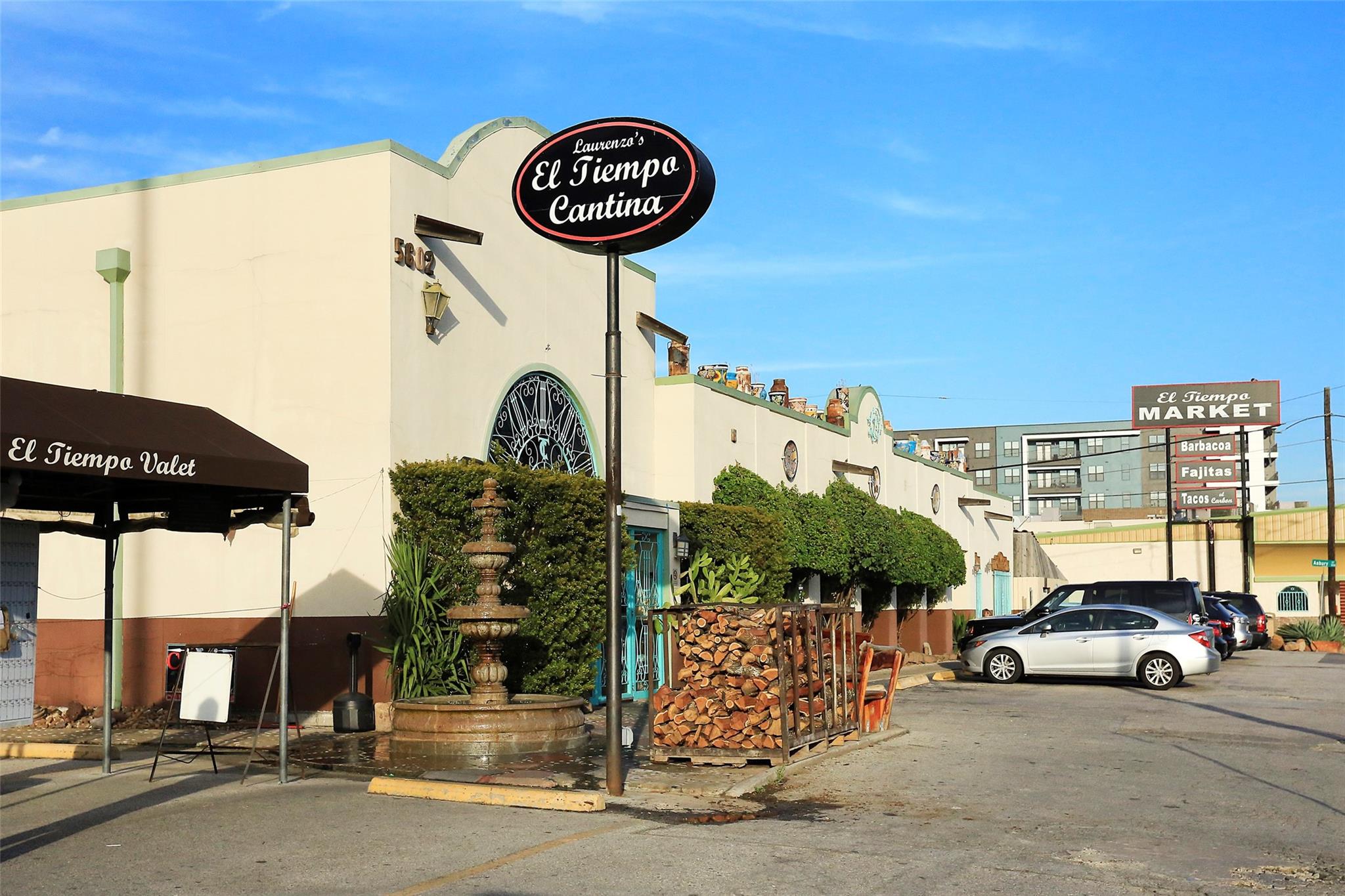 6001 Truro Street Unit: E