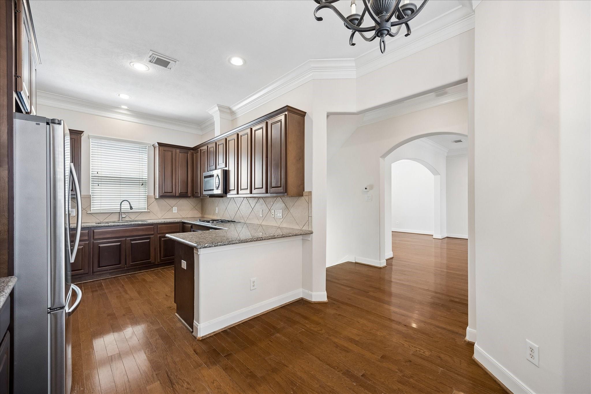 6001 Truro Street Unit: E