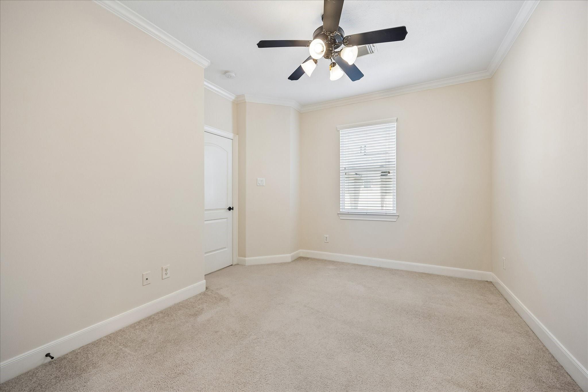 6001 Truro Street Unit: E