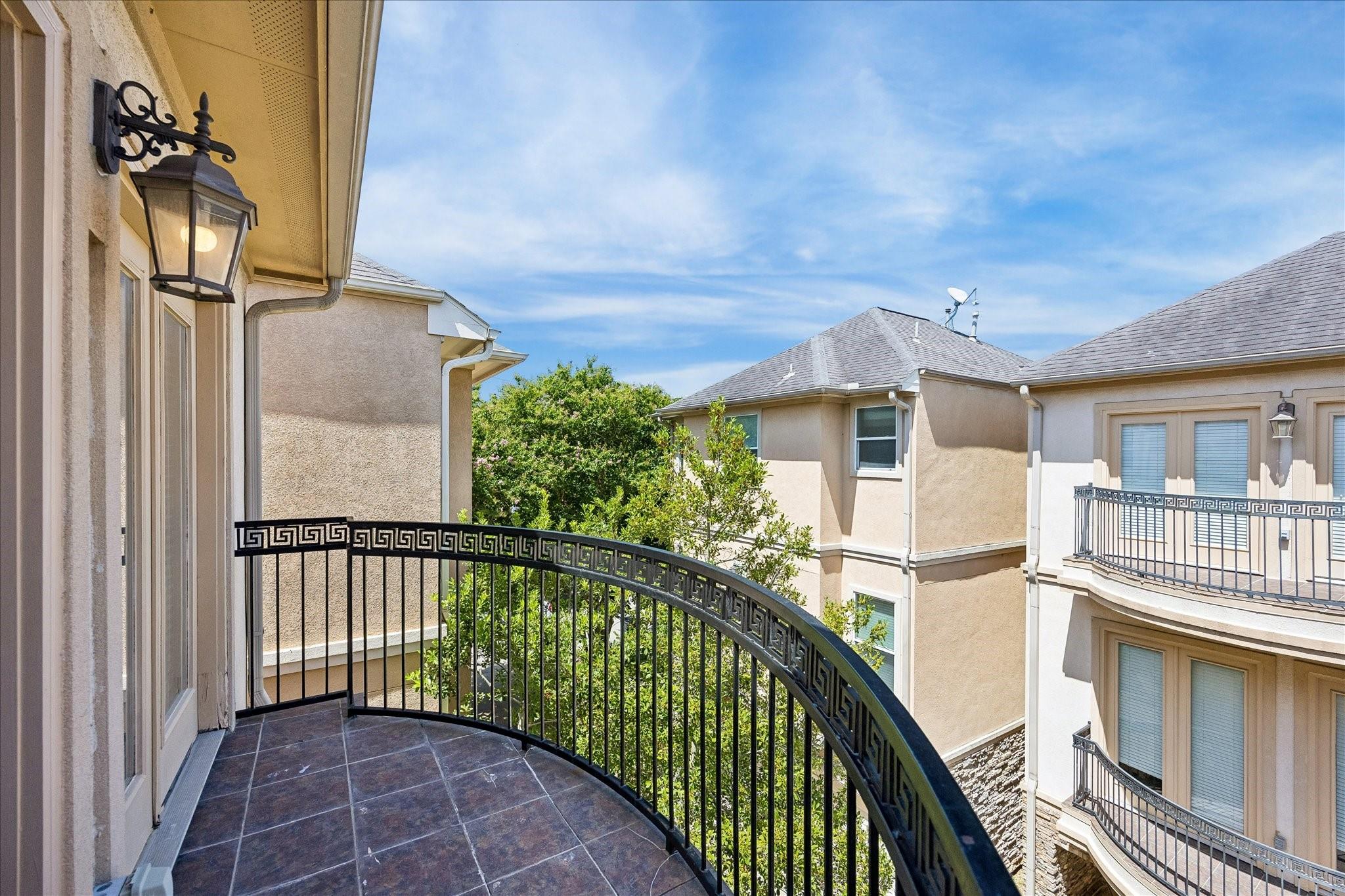 6001 Truro Street Unit: E