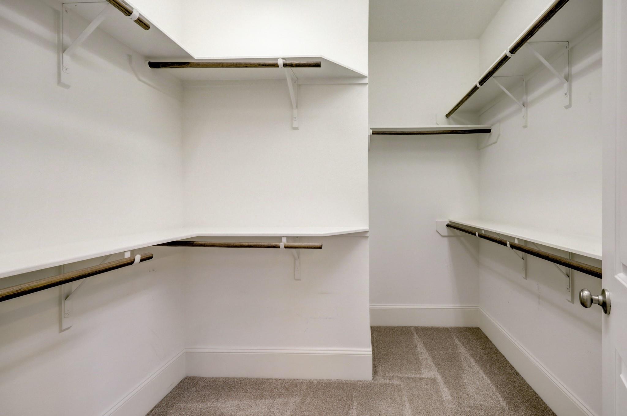 726 N Shepherd Drive