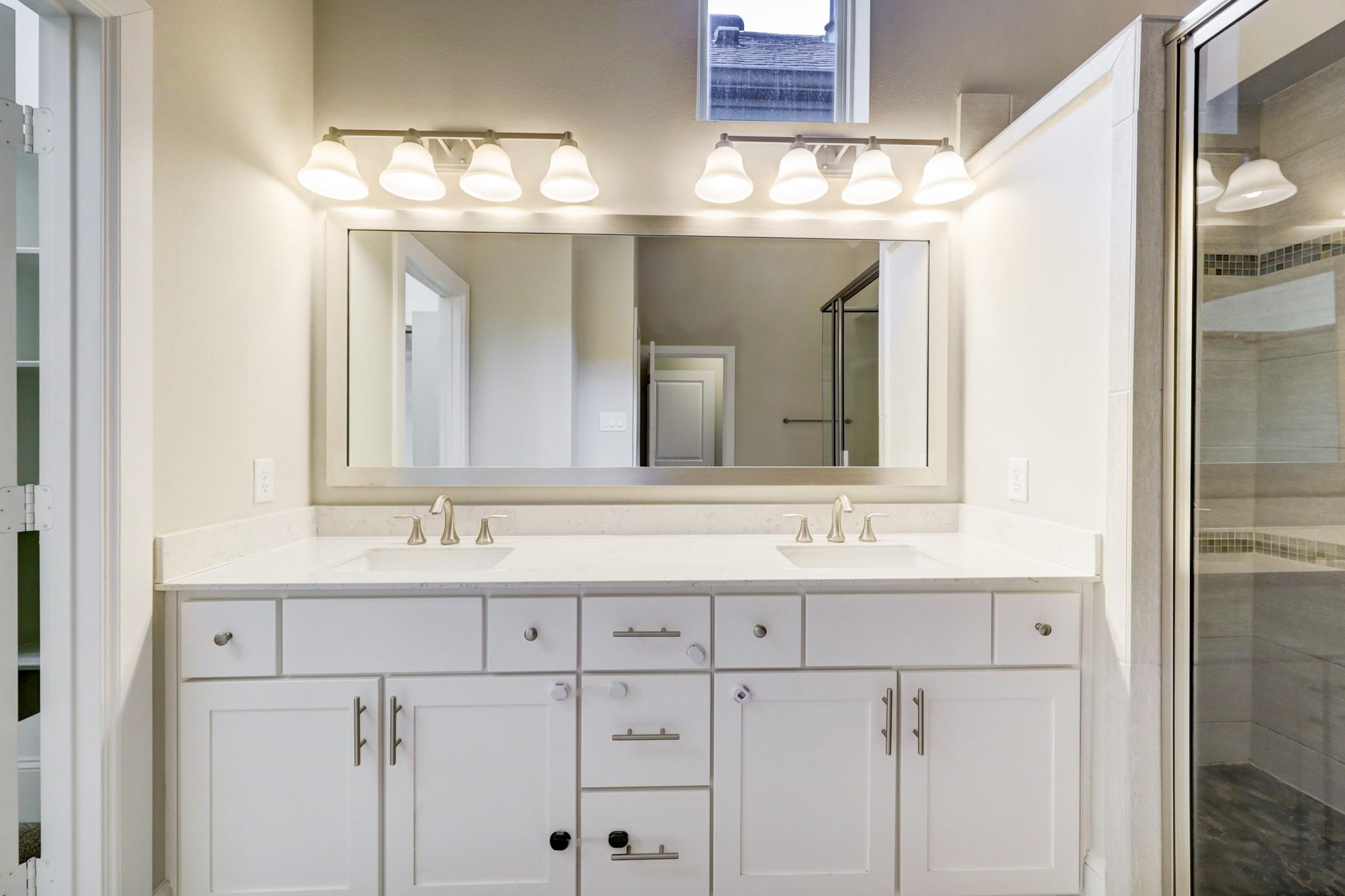 726 N Shepherd Drive