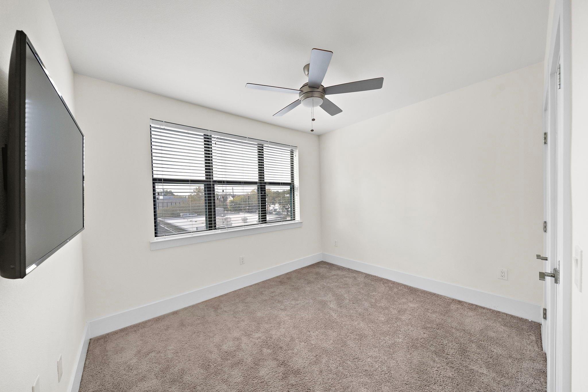 2401 Crawford Street # B204
