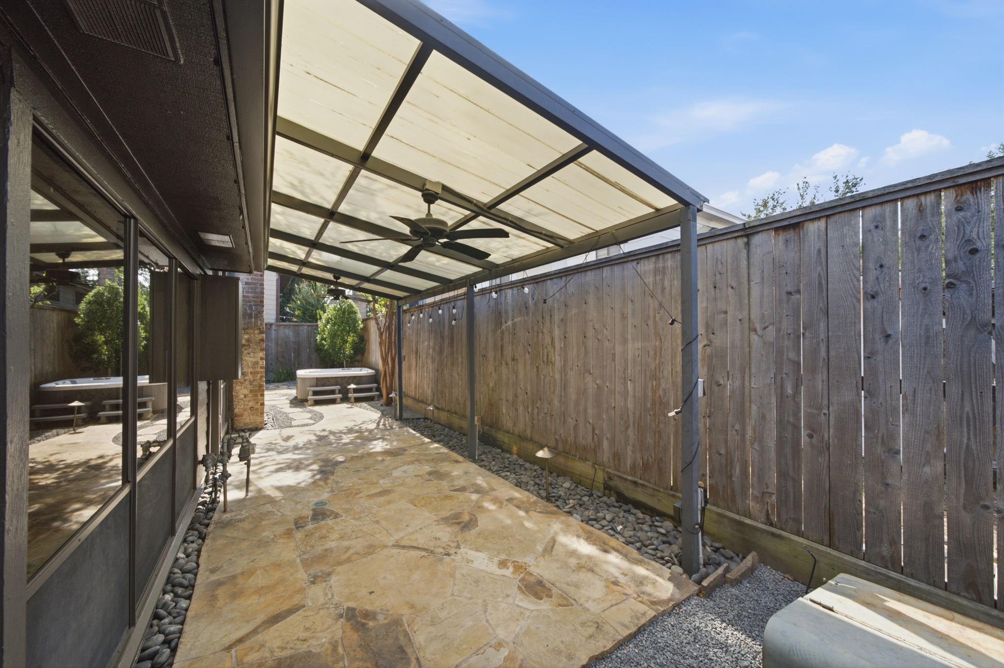 10319 Meadow Lake Lane