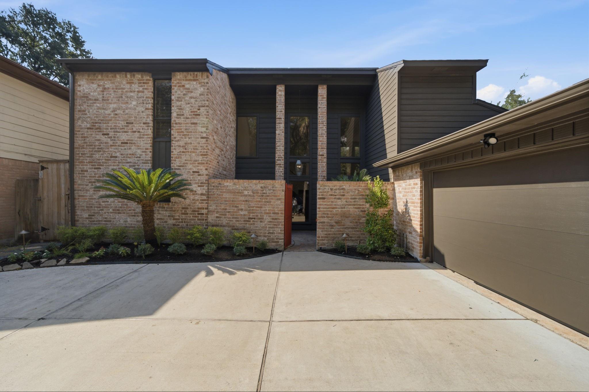 10319 Meadow Lake Lane