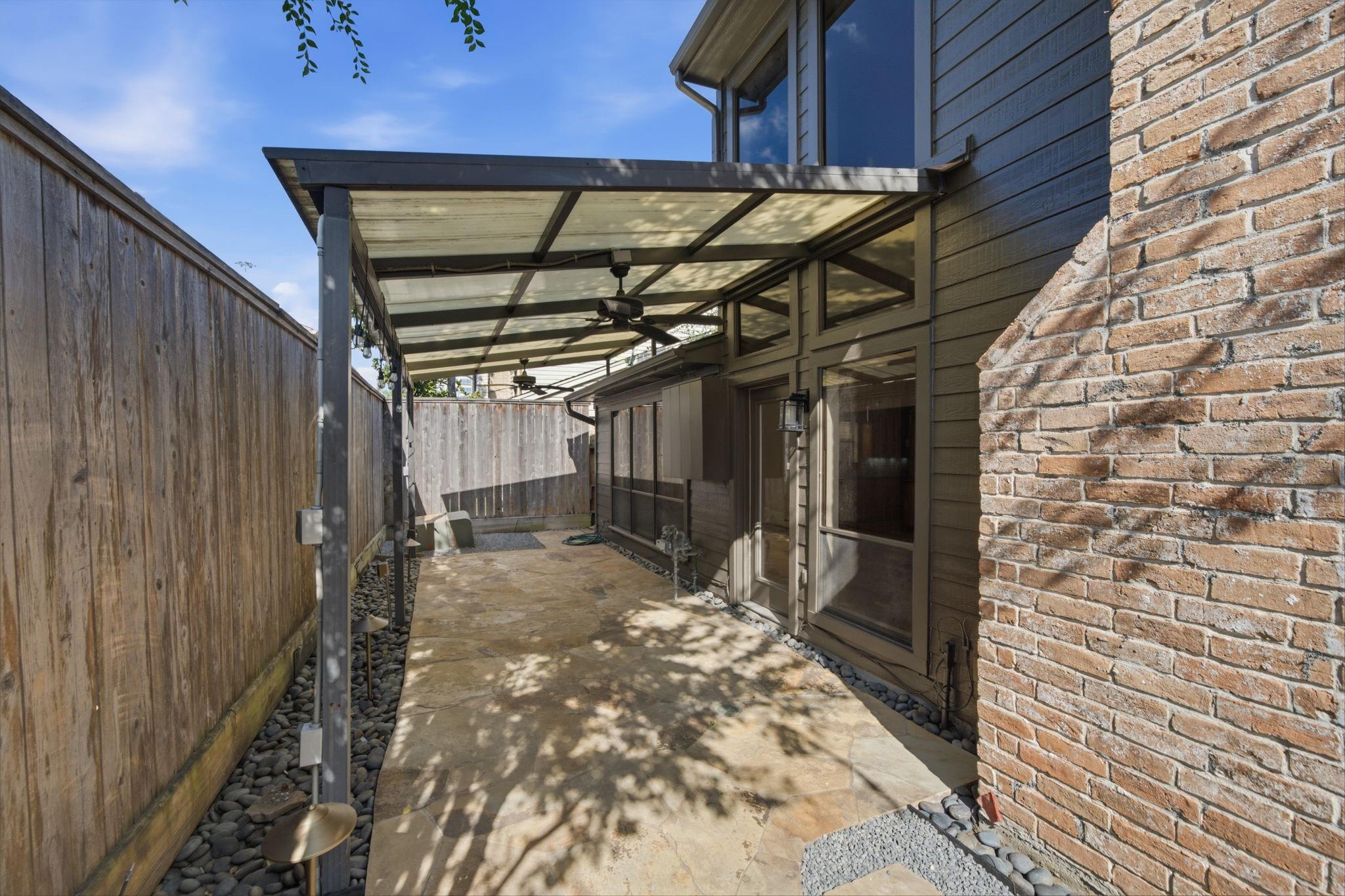 10319 Meadow Lake Lane