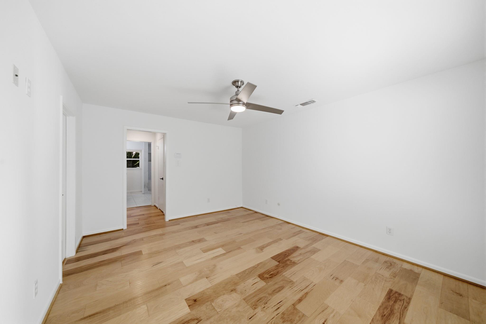 10319 Meadow Lake Lane