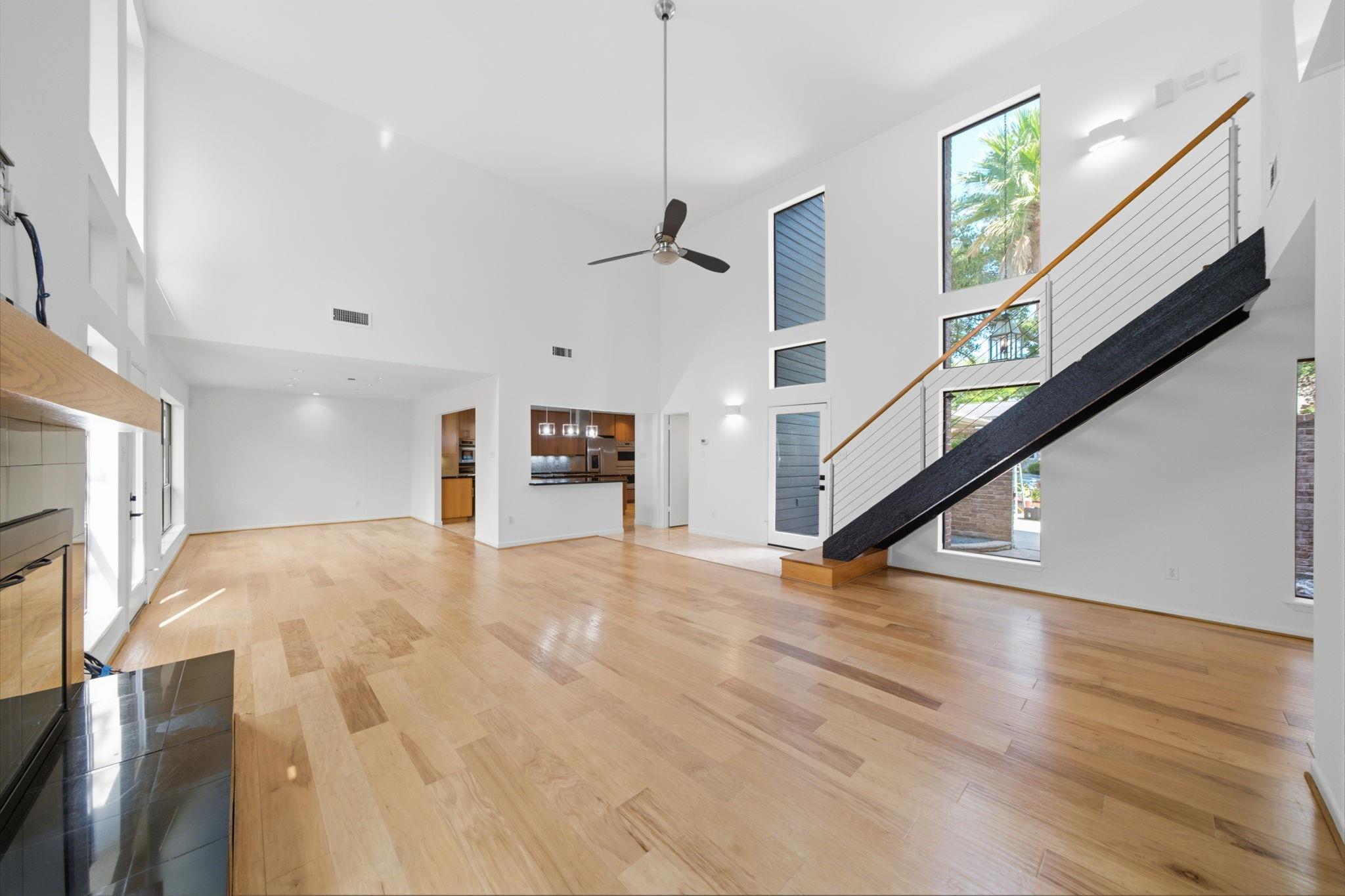 10319 Meadow Lake Lane