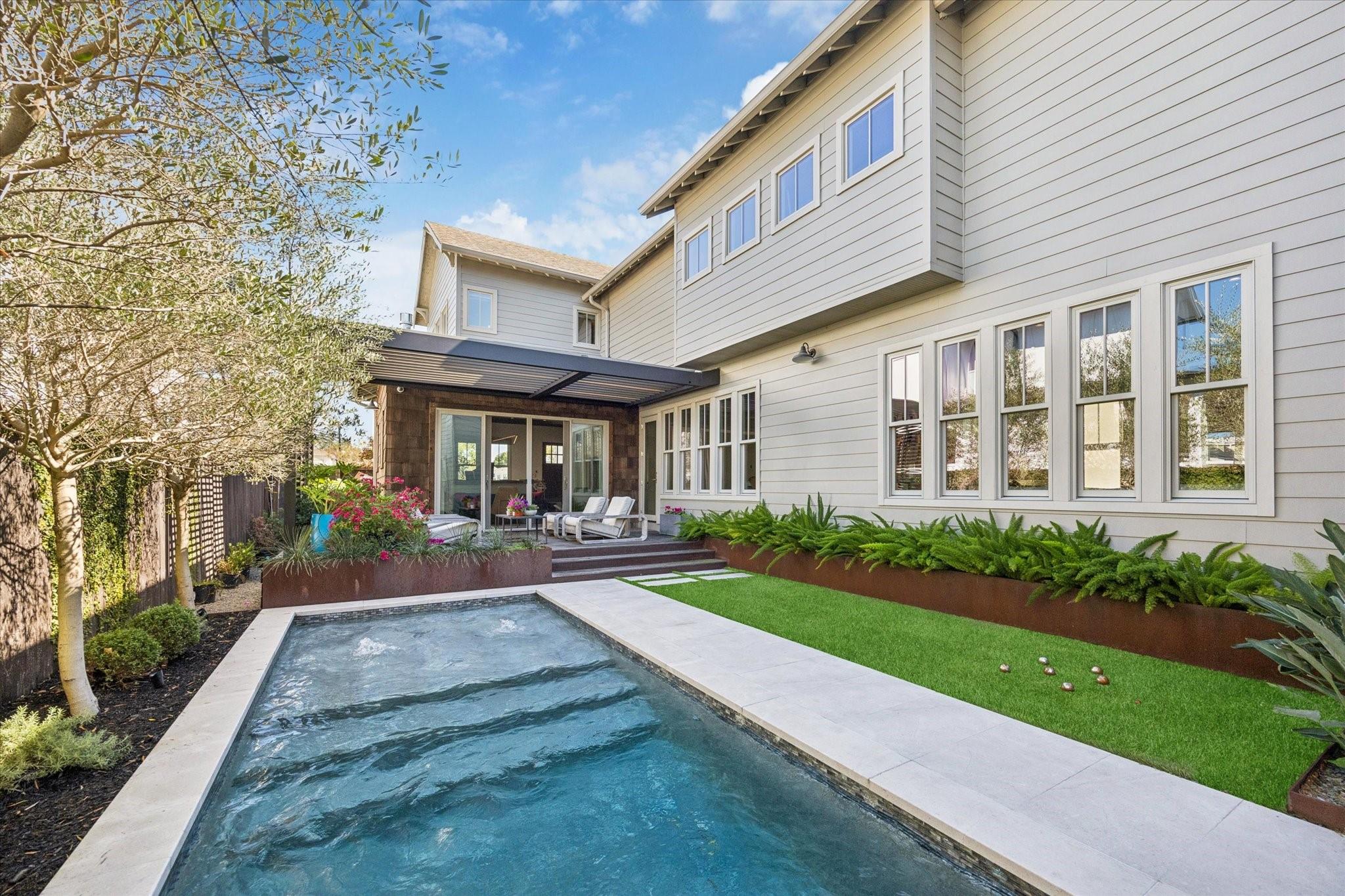 1823 Arlington Street