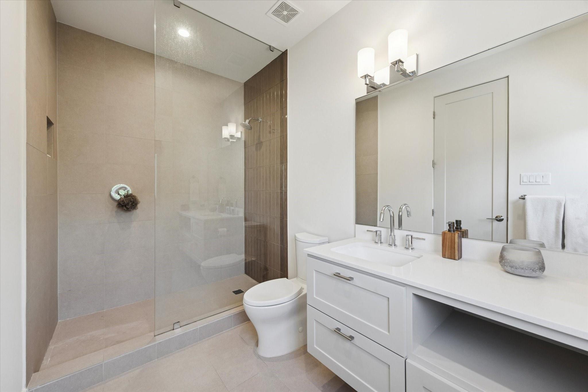 1823 Arlington Street