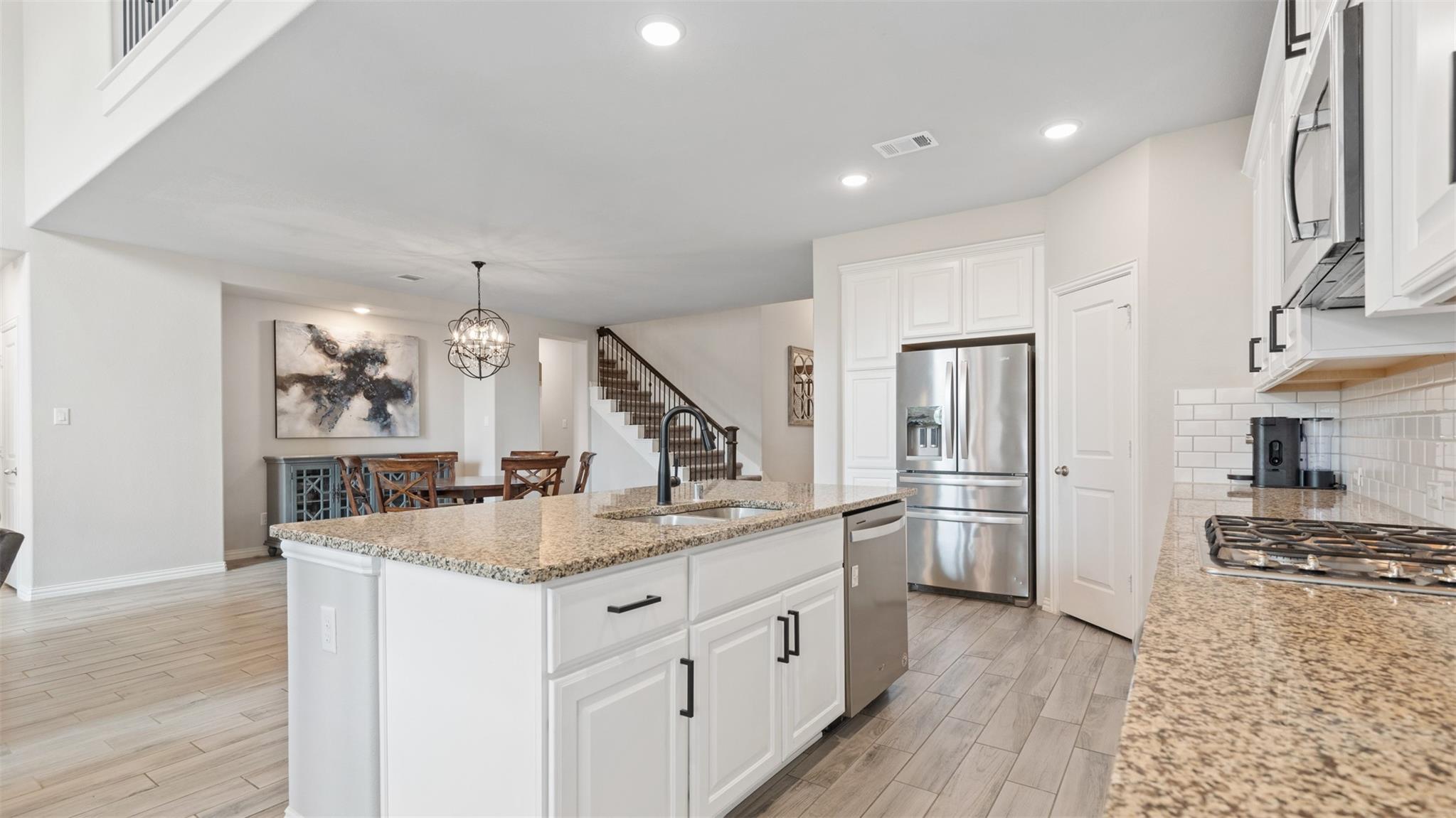 23611 Kingston Ridge Way