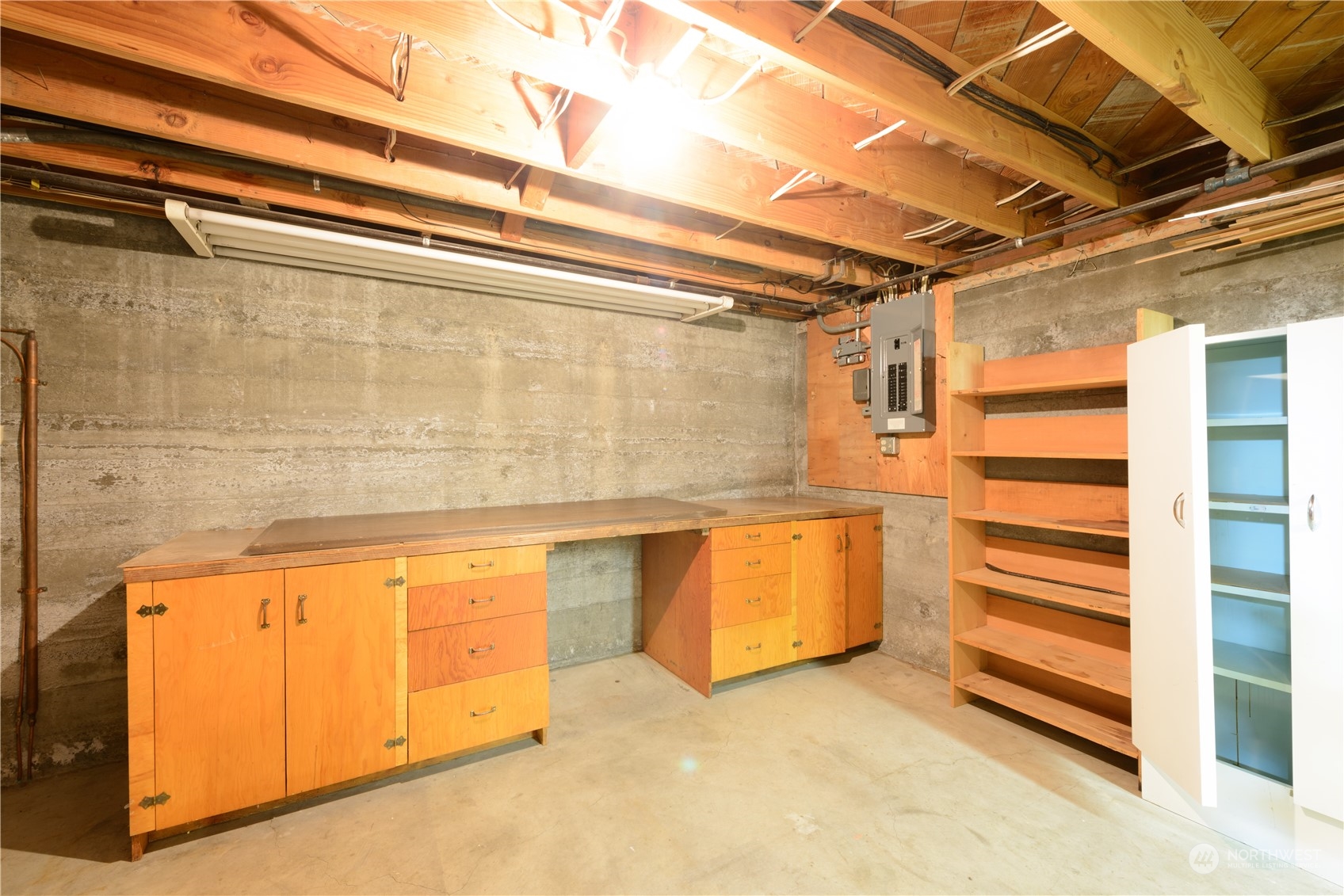 10024 11th Avenue NW