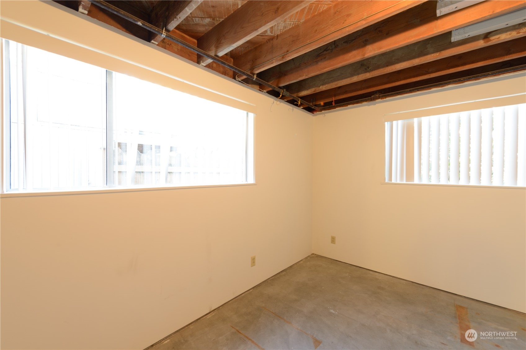 10024 11th Avenue NW