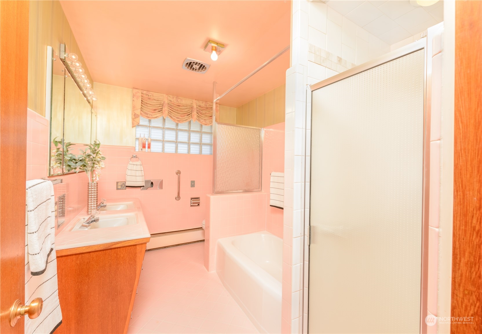 10024 11th Avenue NW