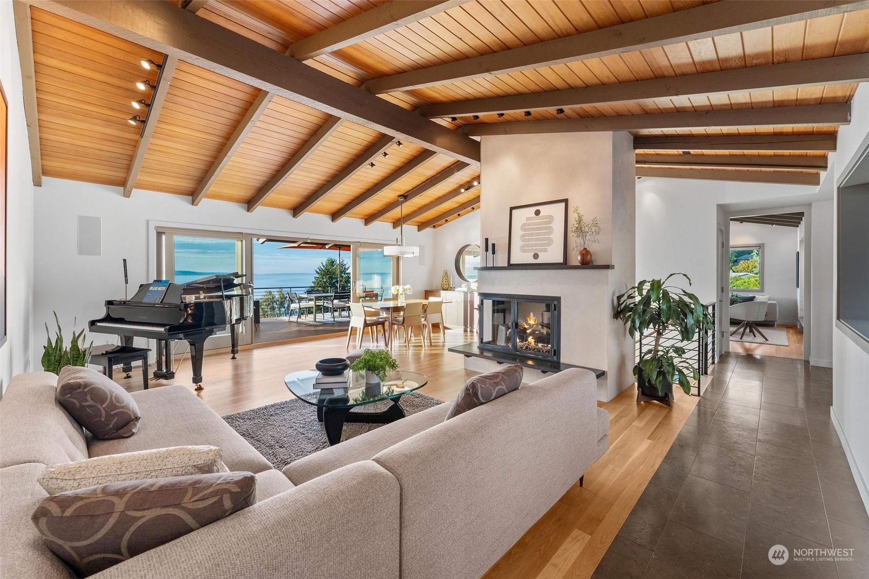 10205 Belgrove Court NW