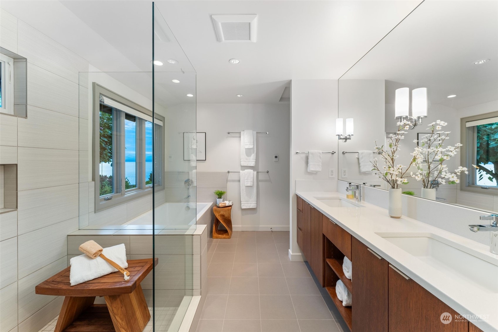 10205 Belgrove Court NW