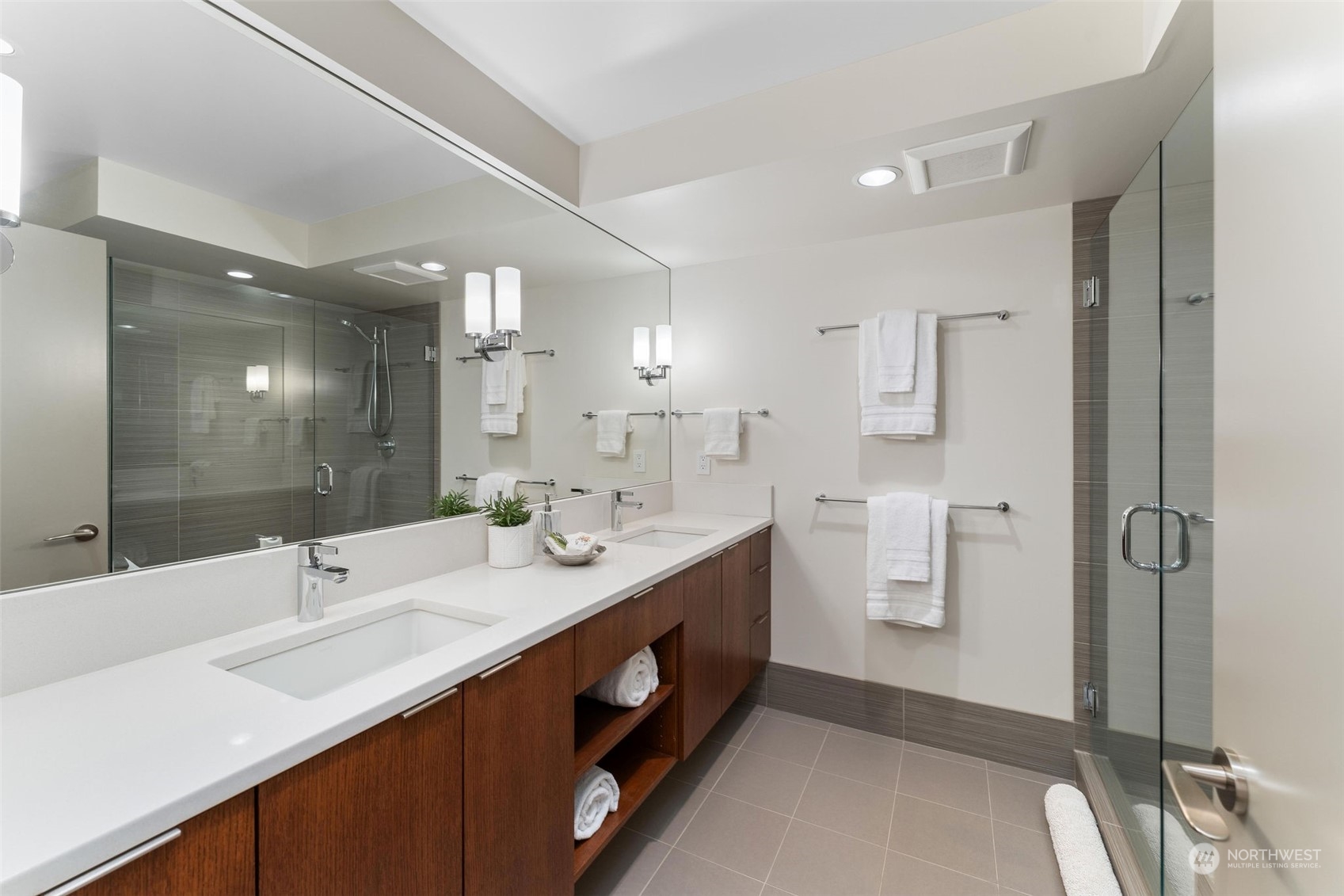 10205 Belgrove Court NW