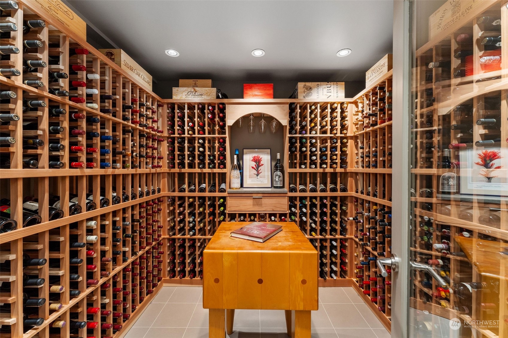 10205 Belgrove Court NW