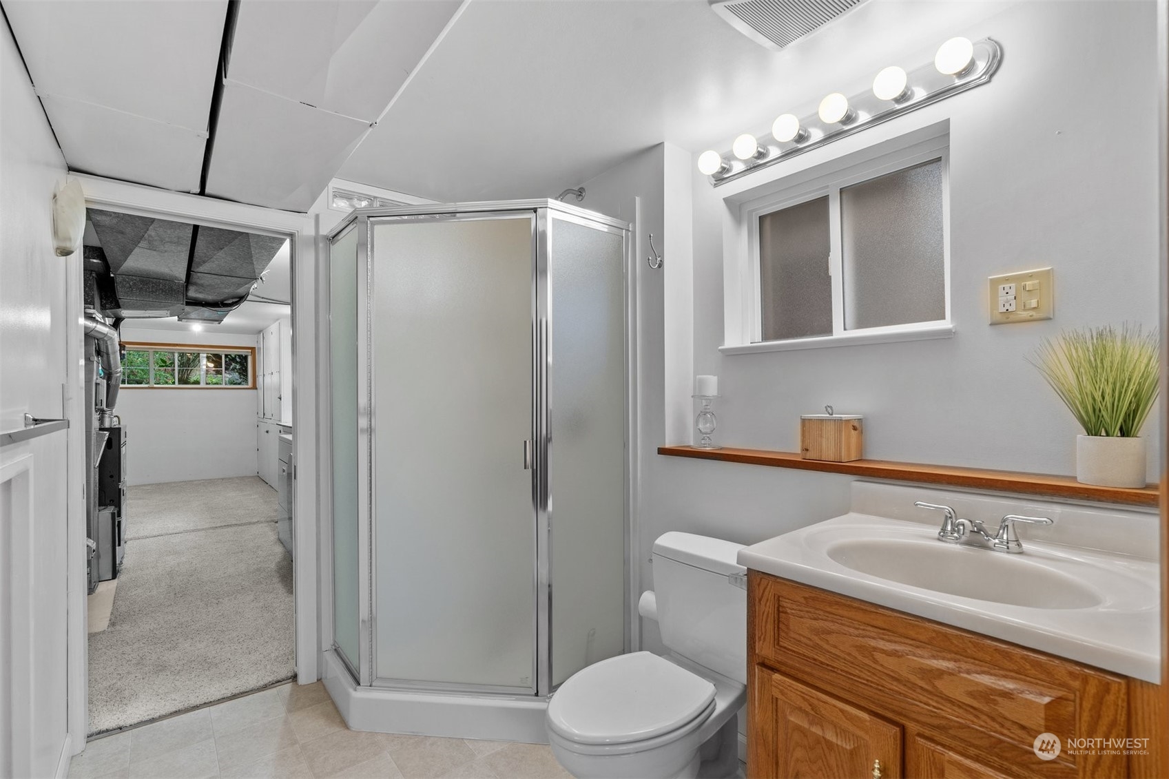 8045 Jones Avenue NW