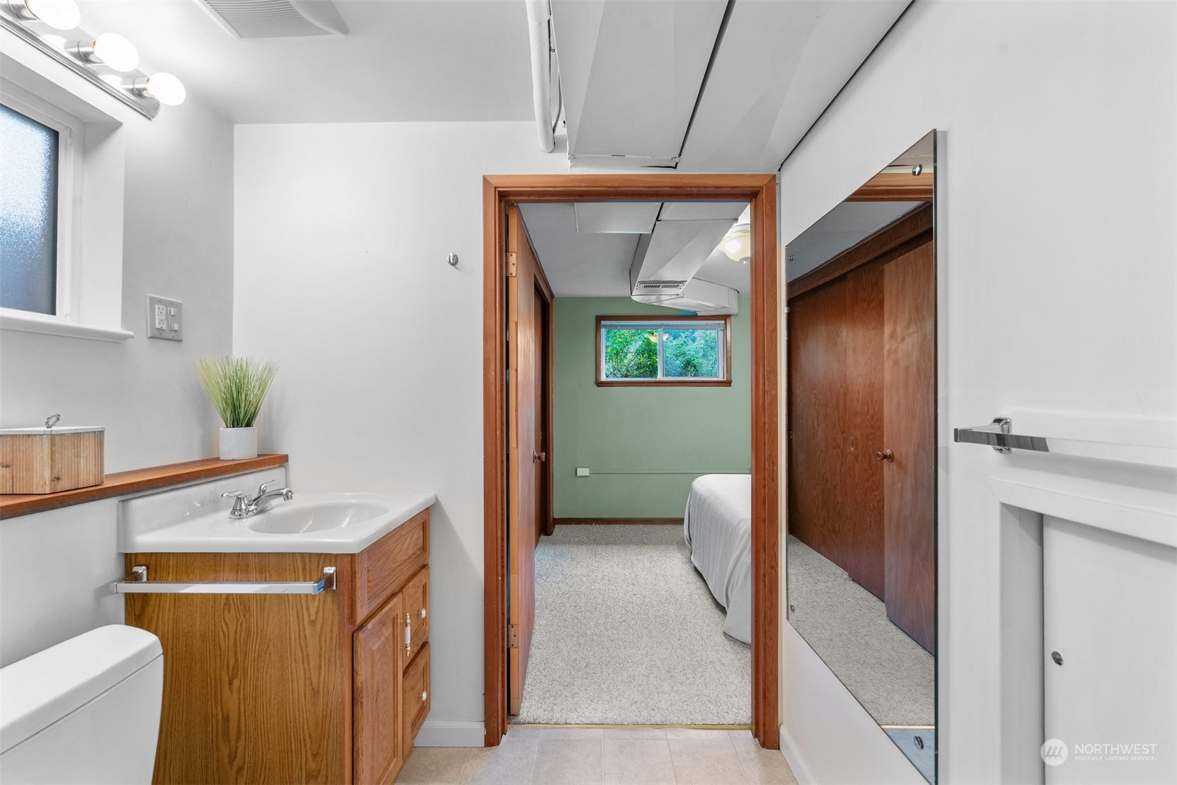 8045 Jones Avenue NW